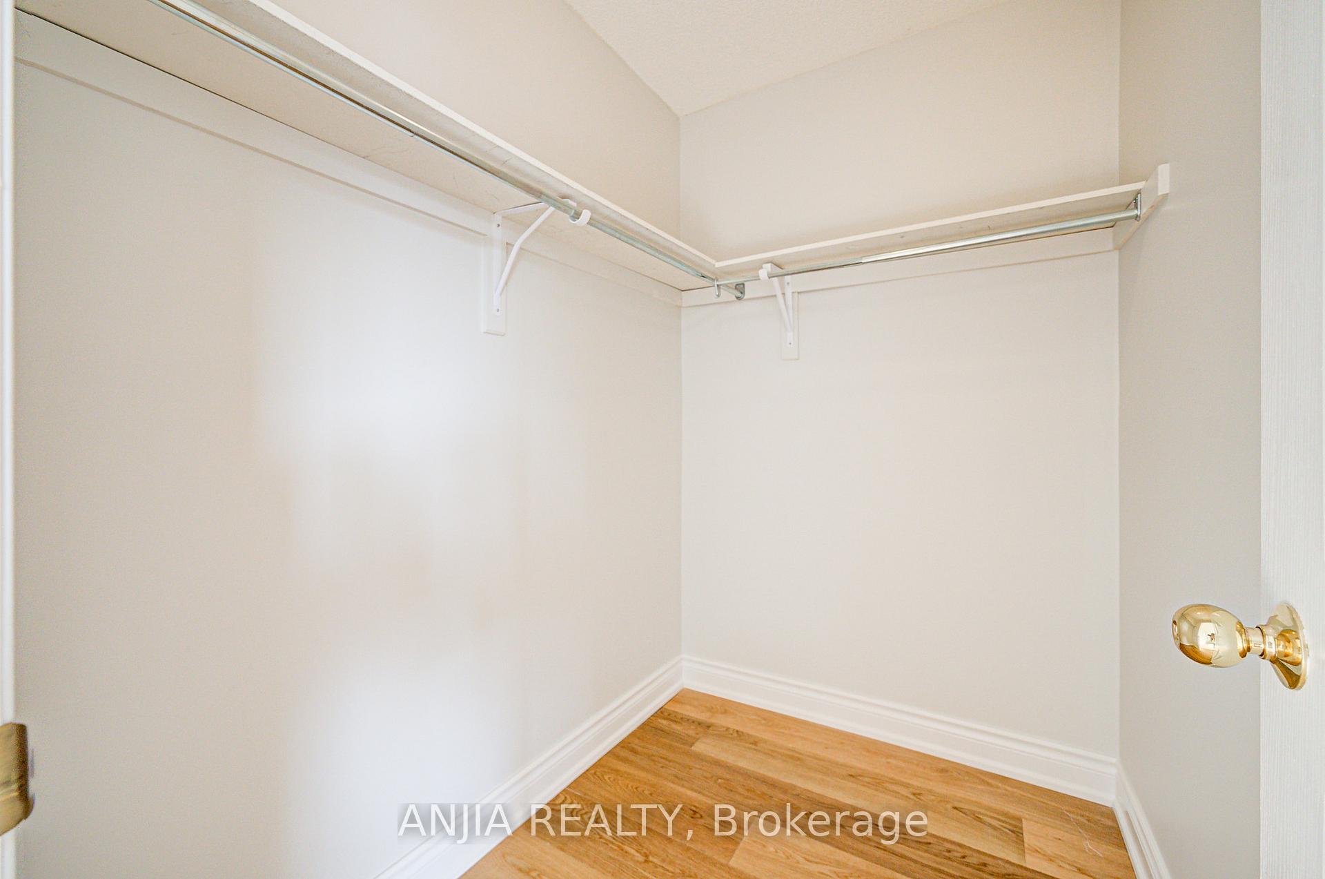 Photo 37 of 14 Fairlawn Avenue, Markham, Berczy — HOMEH