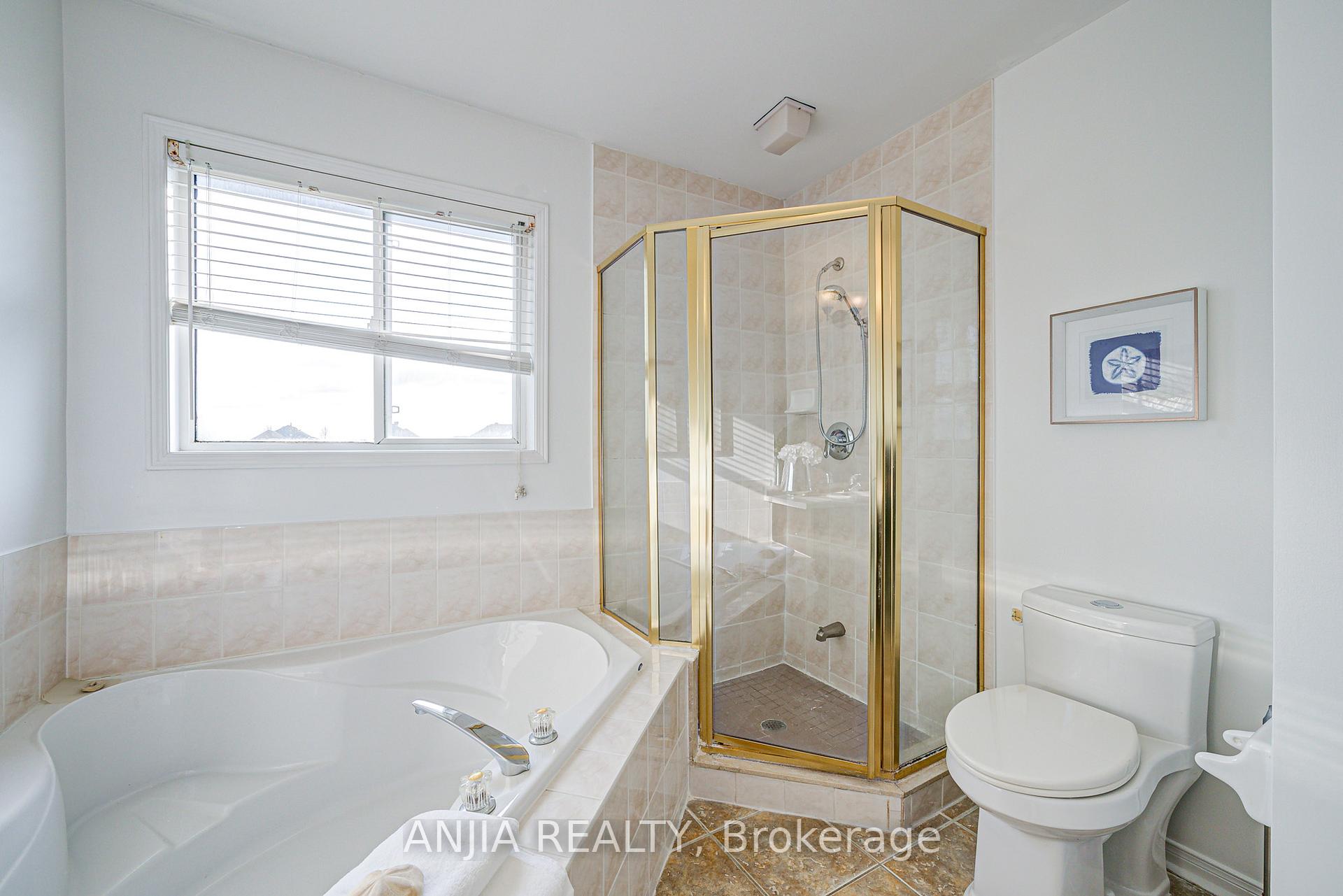 Photo 39 of 14 Fairlawn Avenue, Markham, Berczy — HOMEH