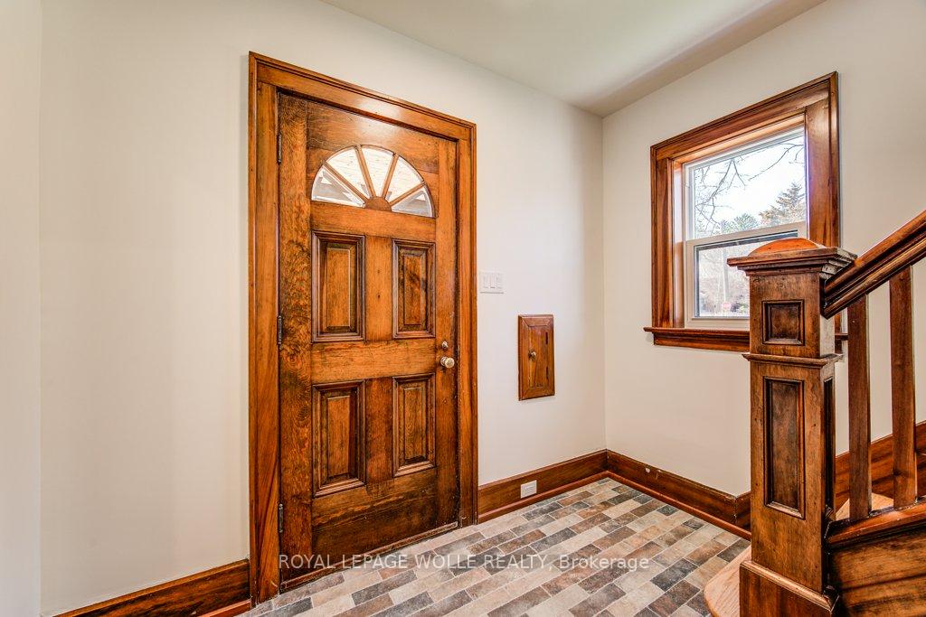Photo 3 of 34 Severn Avenue, Kitchener — HOMEH