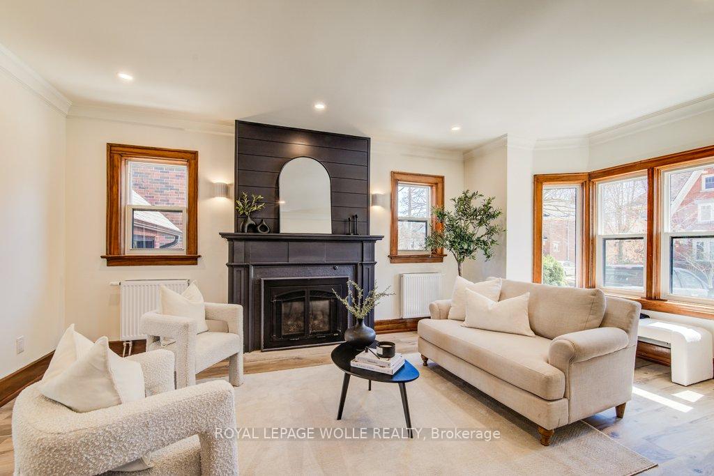 Photo 4 of 34 Severn Avenue, Kitchener — HOMEH