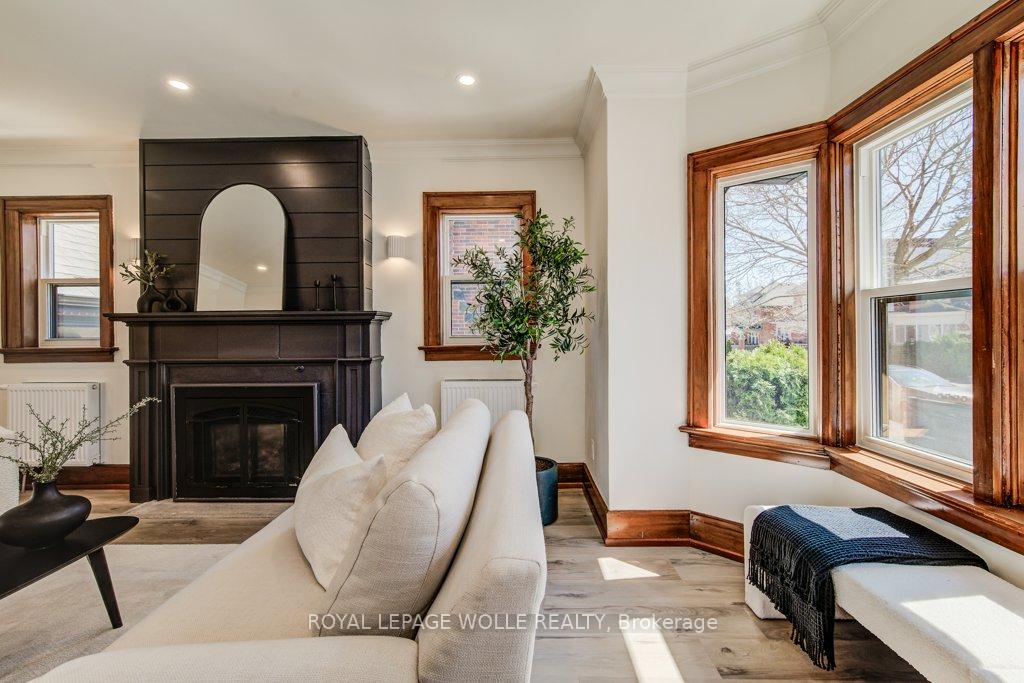 Photo 5 of 34 Severn Avenue, Kitchener — HOMEH
