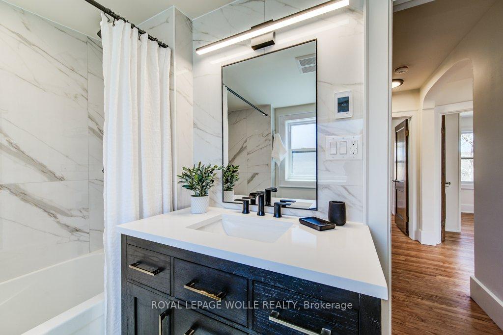 Photo 17 of 34 Severn Avenue, Kitchener — HOMEH
