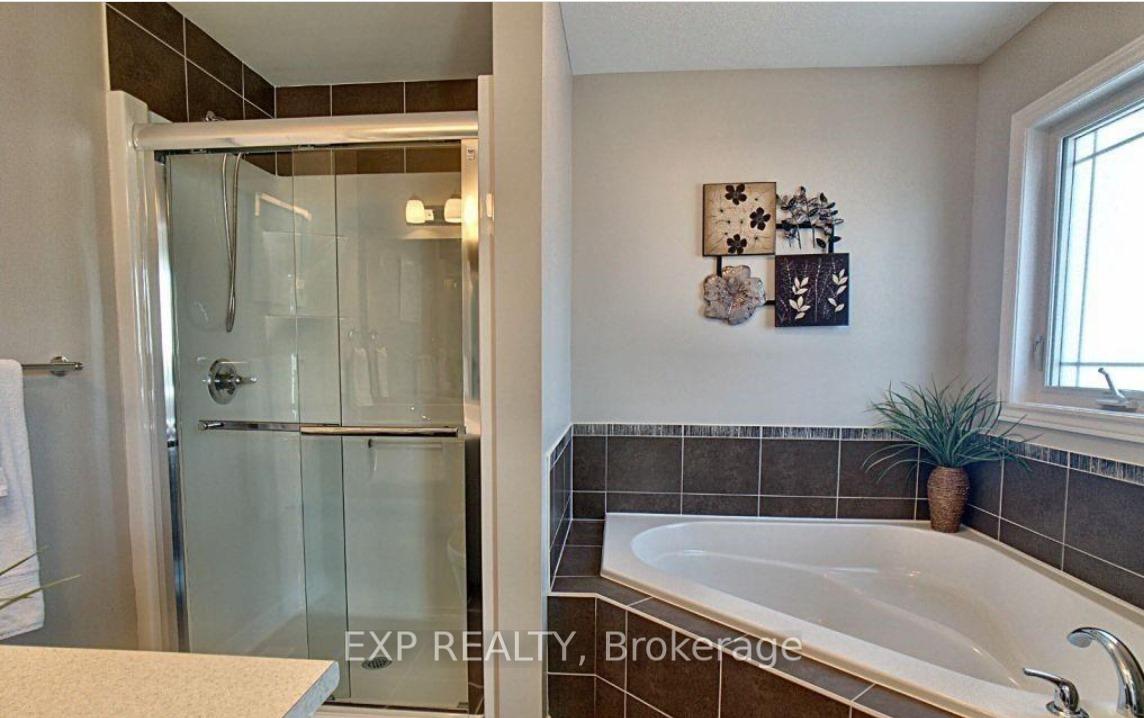 Photo 14 of 435 Barrick Hill Road, Ottawa, Kanata - Emerald Meadows/Trailwest — HOMEH