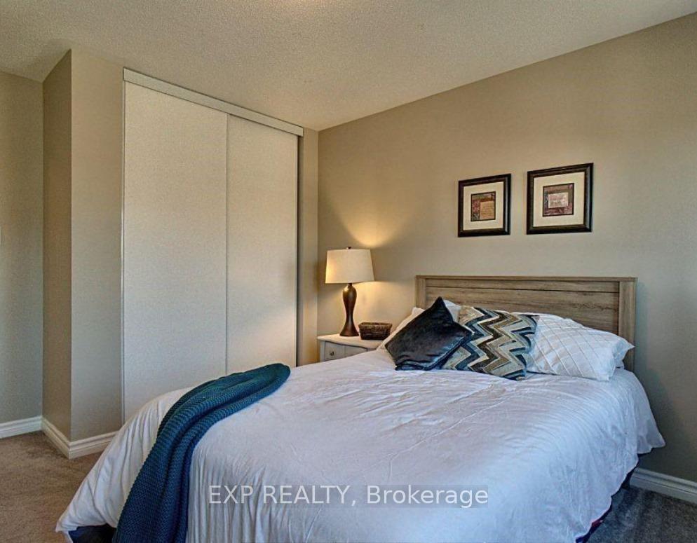 Photo 20 of 435 Barrick Hill Road, Ottawa, Kanata - Emerald Meadows/Trailwest — HOMEH
