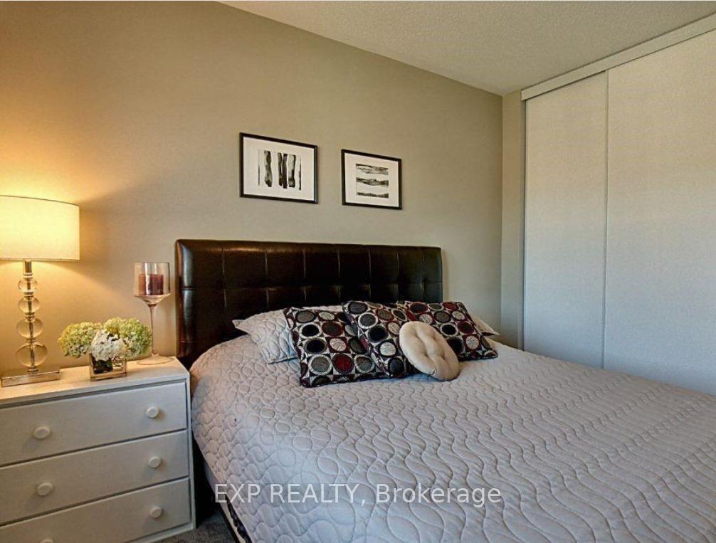 Photo 22 of 435 Barrick Hill Road, Ottawa, Kanata - Emerald Meadows/Trailwest — HOMEH