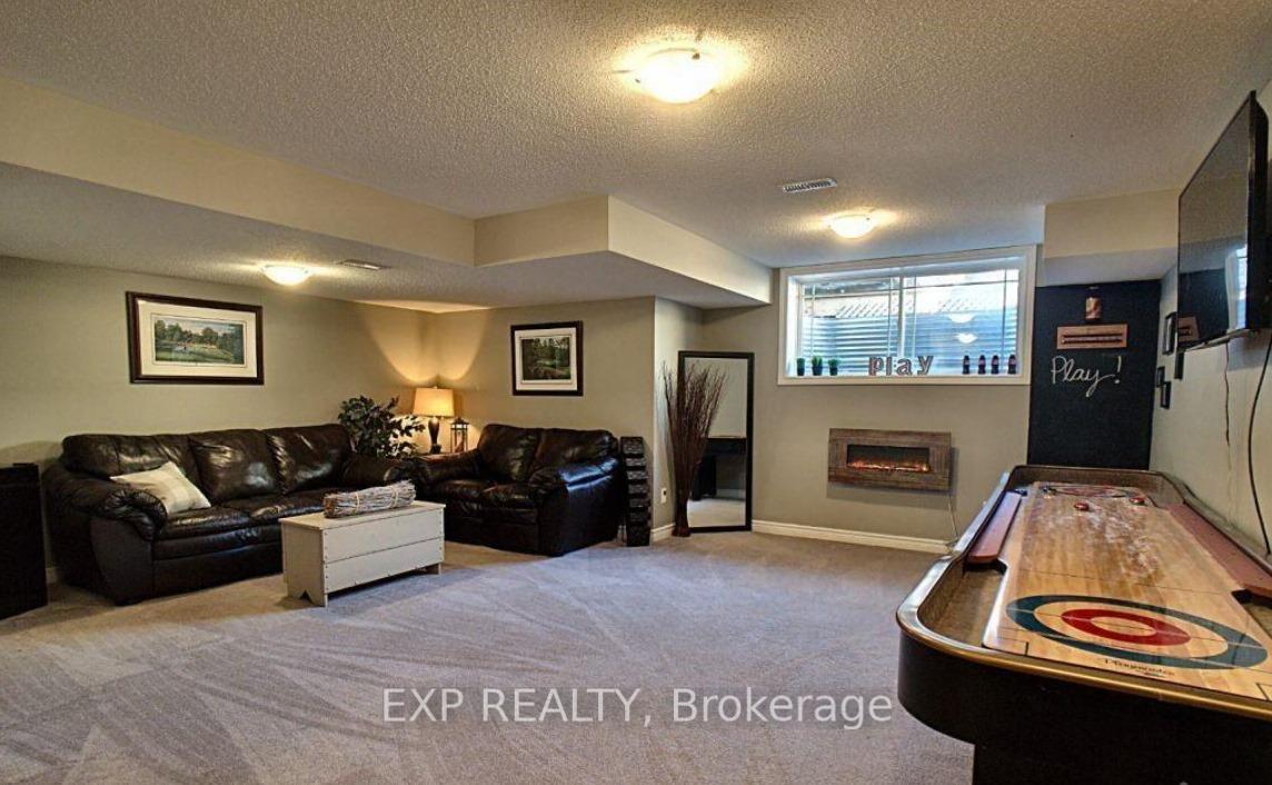Photo 26 of 435 Barrick Hill Road, Ottawa, Kanata - Emerald Meadows/Trailwest — HOMEH