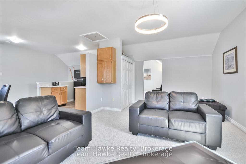 Photo 8 of 183 Lindsay Street, Midland — HOMEH