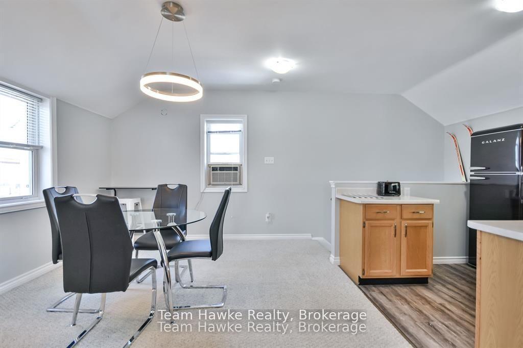 Photo 10 of 183 Lindsay Street, Midland — HOMEH