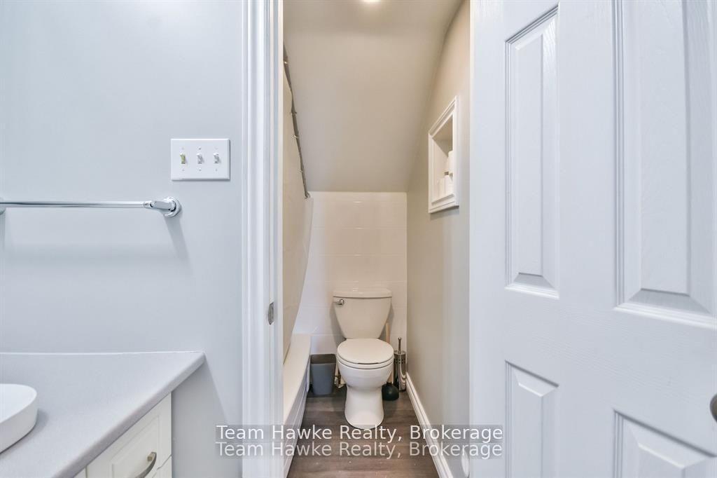 Photo 21 of 183 Lindsay Street, Midland — HOMEH
