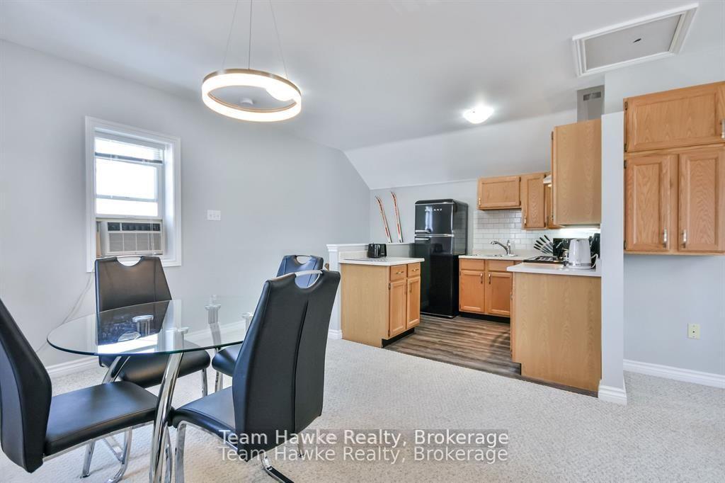 Photo 23 of 183 Lindsay Street, Midland — HOMEH