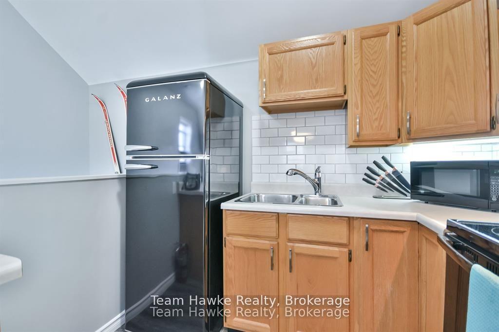 Photo 27 of 183 Lindsay Street, Midland — HOMEH