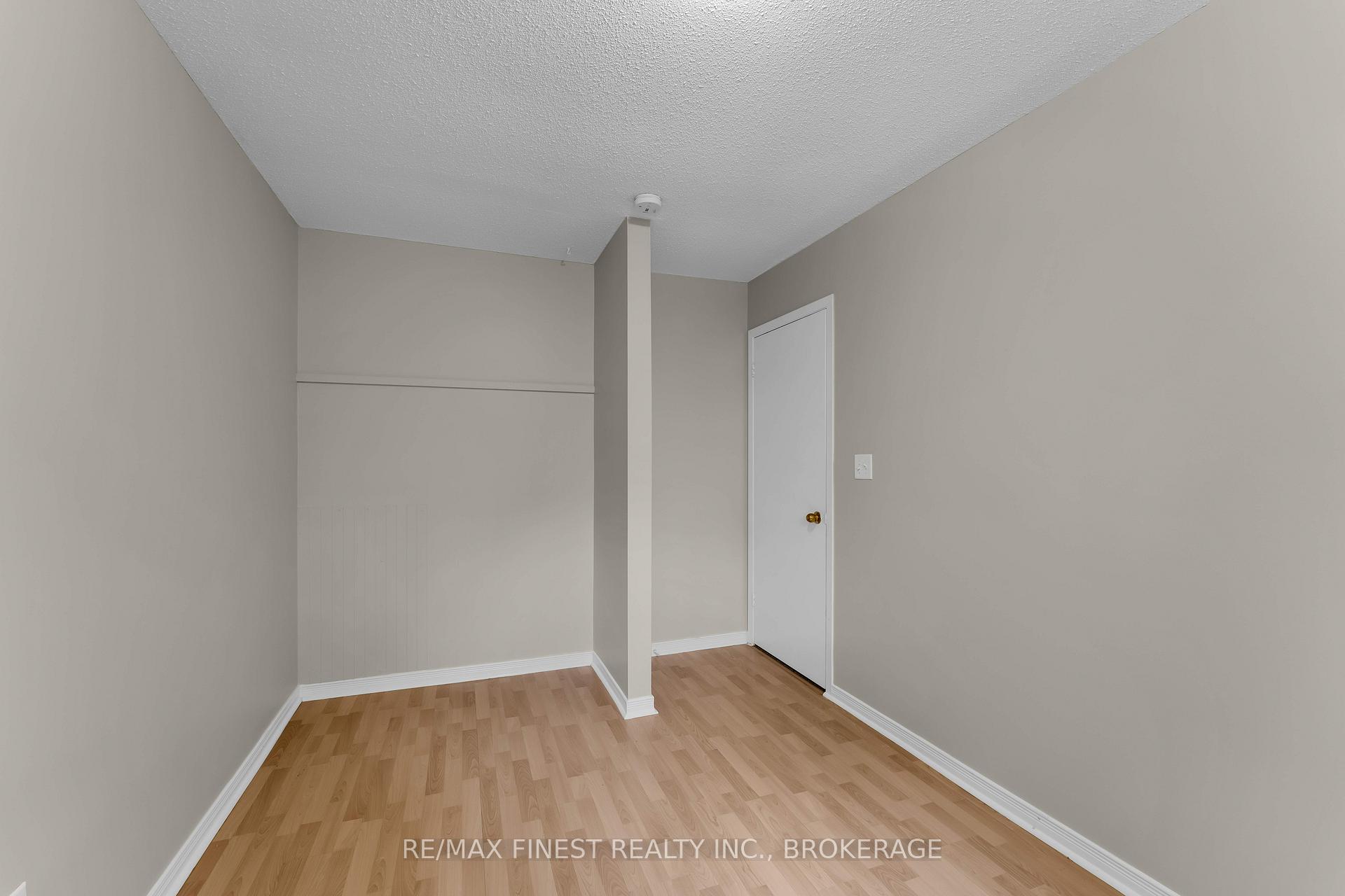 Photo 20 of 1056 Redwood Crescent, Kingston, City Northwest — HOMEH