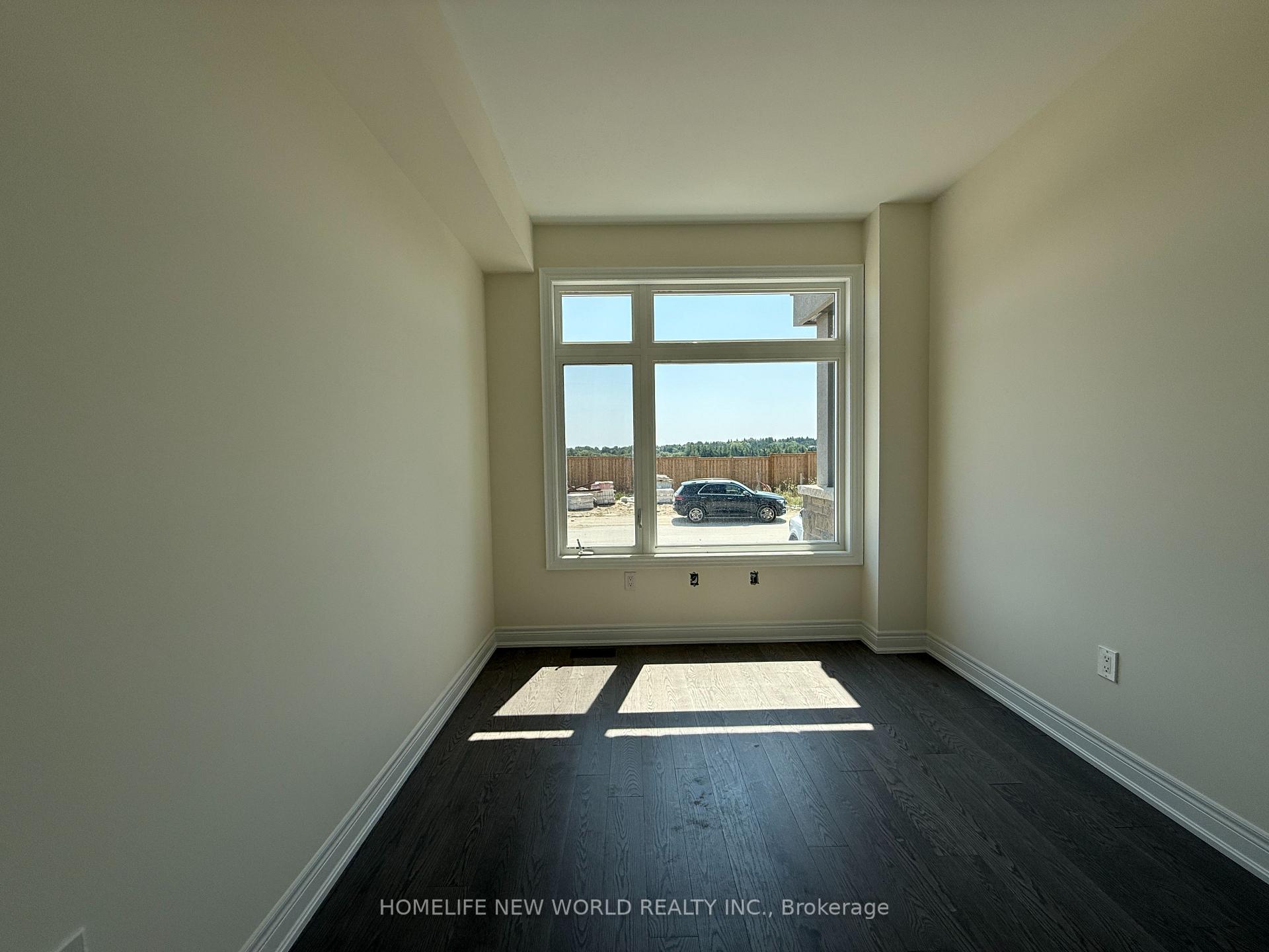 Photo 14 of 181 Berczy Grn Drive, Markham, Rural Markham — HOMEH