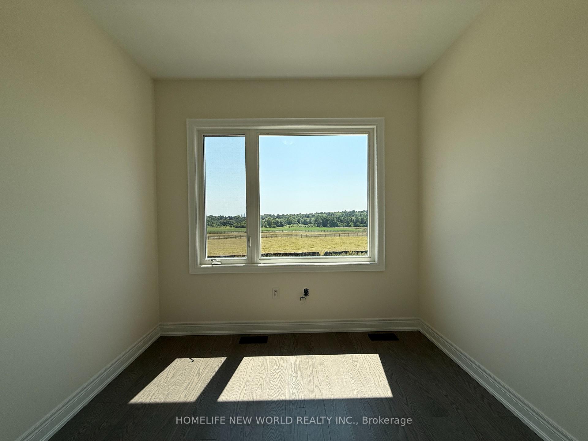Photo 33 of 181 Berczy Grn Drive, Markham, Rural Markham — HOMEH