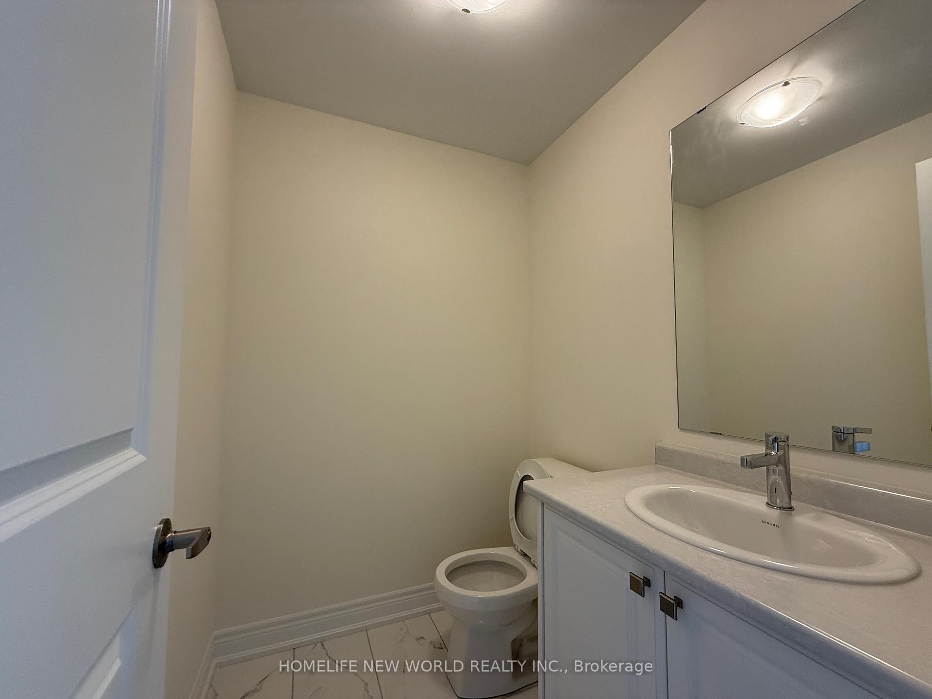 Photo 36 of 181 Berczy Grn Drive, Markham, Rural Markham — HOMEH