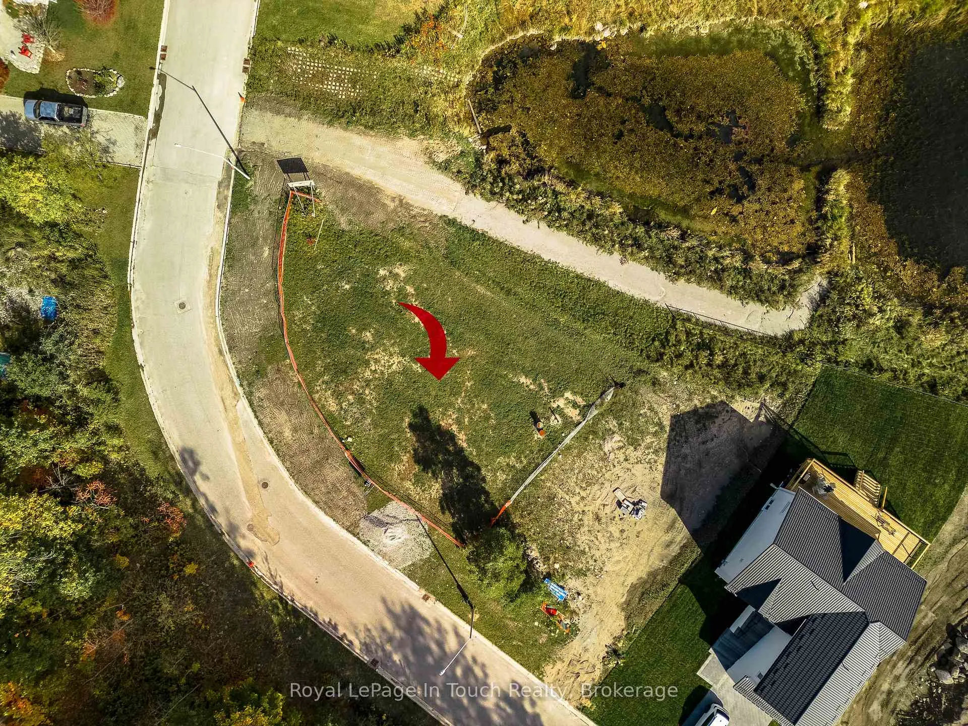 Photo 4 of 517 Taylor Drive, Midland — HOMEH