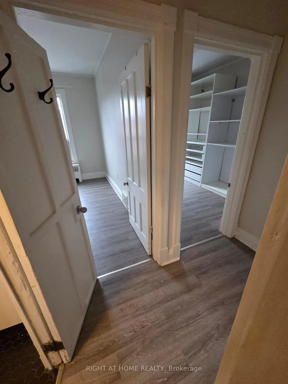 Photo 28 of 298 Emerald Street N, Hamilton, Landsdale — HOMEH