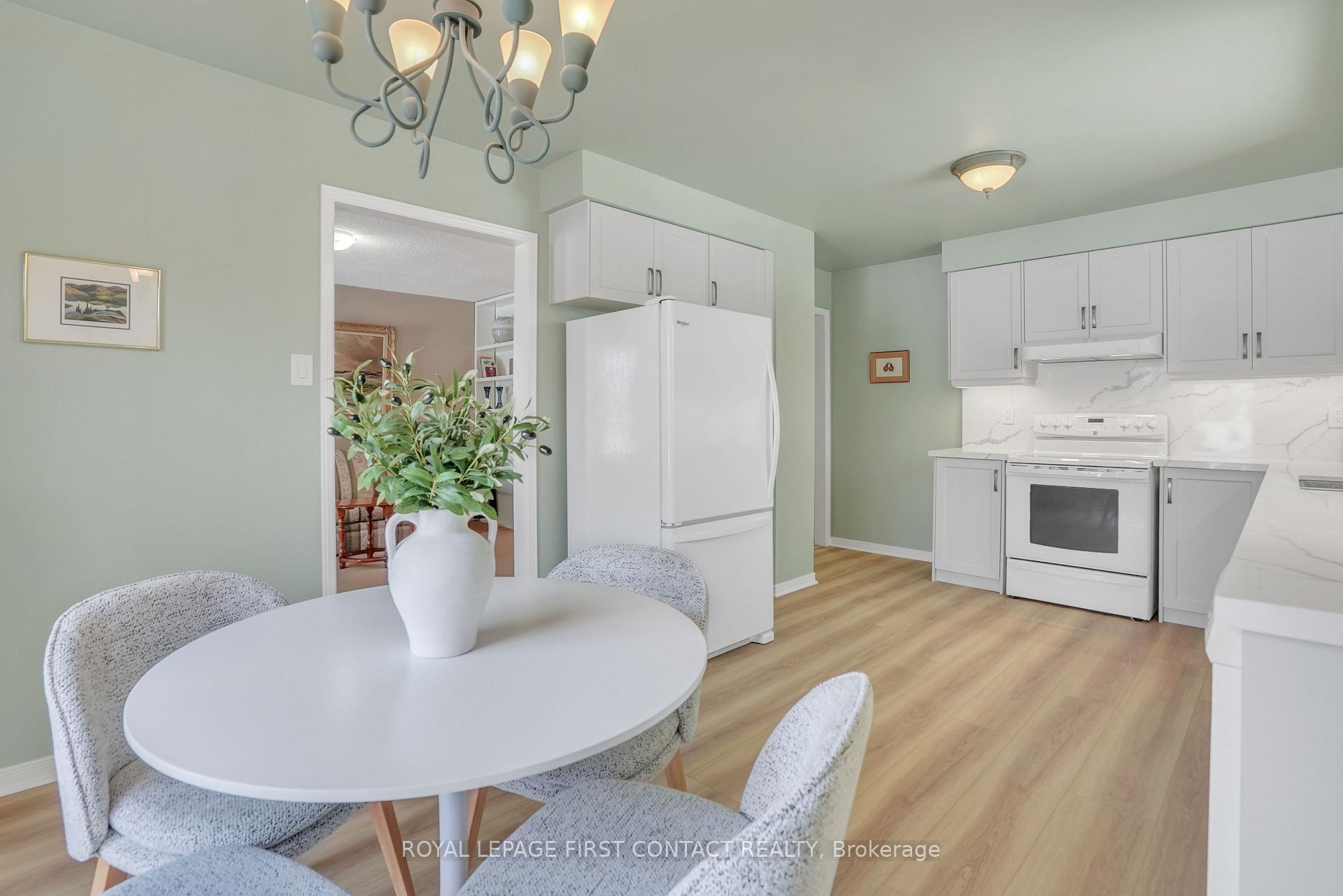 Photo 14 of 2128 Gordon Street, Innisfil, Stroud — HOMEH