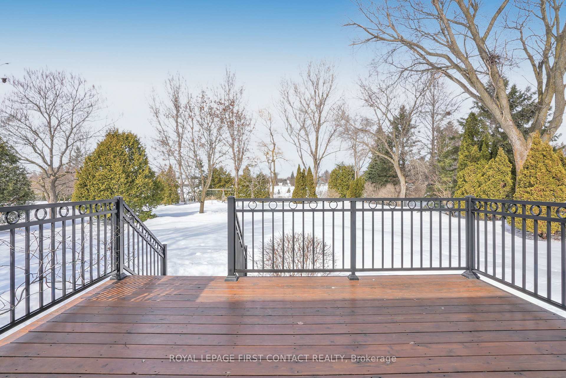 Photo 28 of 2128 Gordon Street, Innisfil, Stroud — HOMEH
