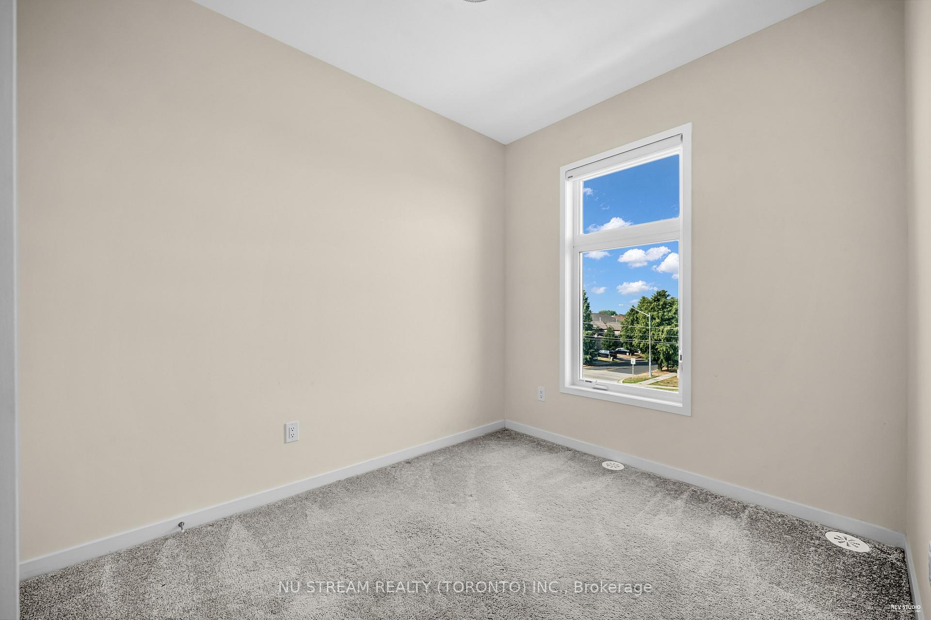 Photo 23 of 4 Pantheon Lane, Markham, Wismer — HOMEH