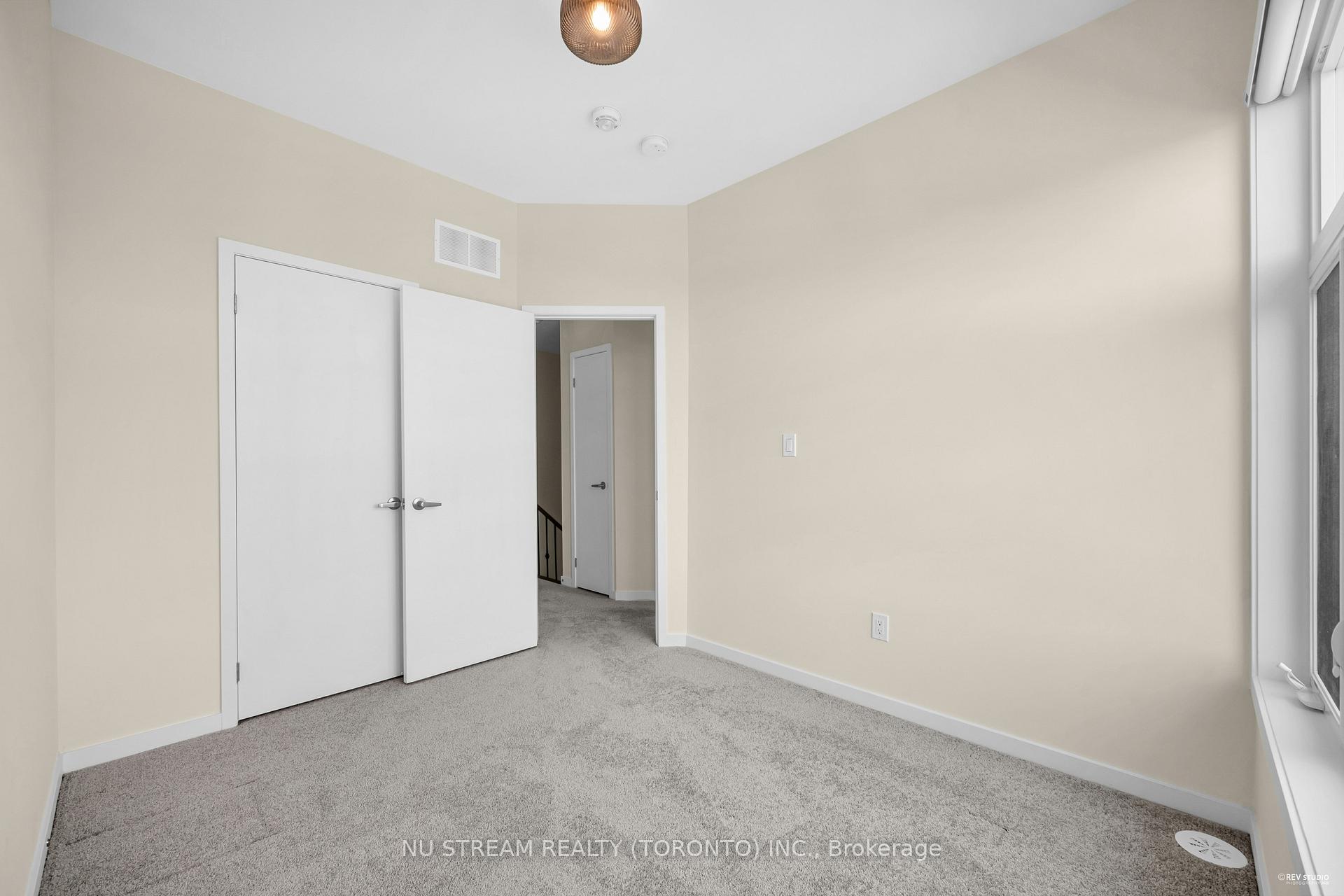 Photo 27 of 4 Pantheon Lane, Markham, Wismer — HOMEH