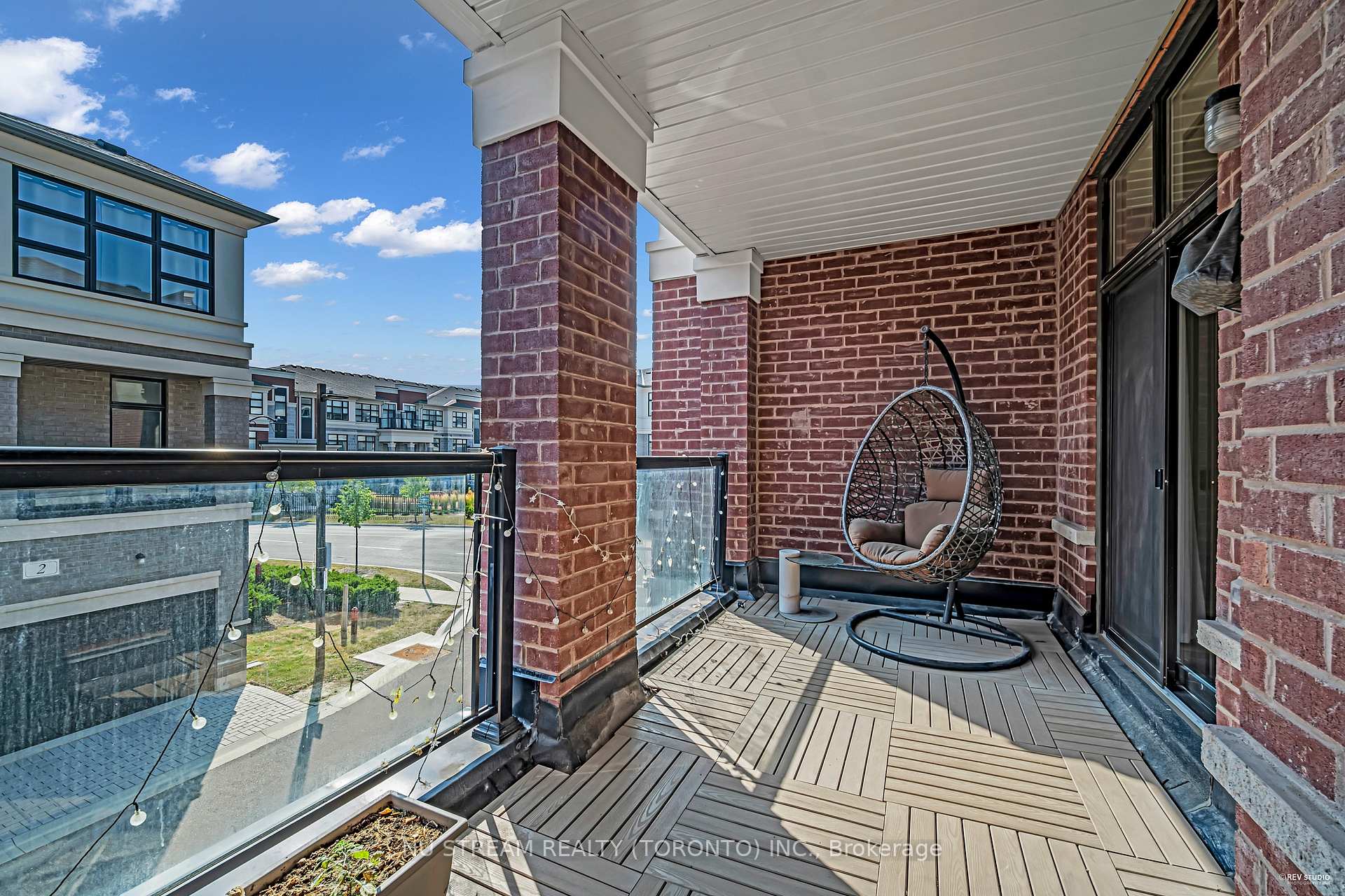 Photo 30 of 4 Pantheon Lane, Markham, Wismer — HOMEH