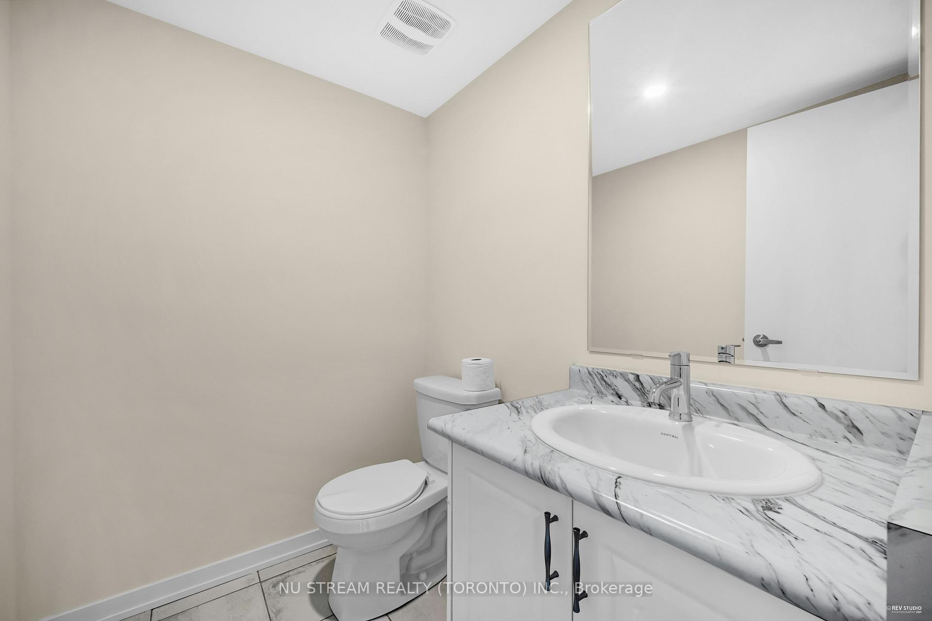Photo 32 of 4 Pantheon Lane, Markham, Wismer — HOMEH