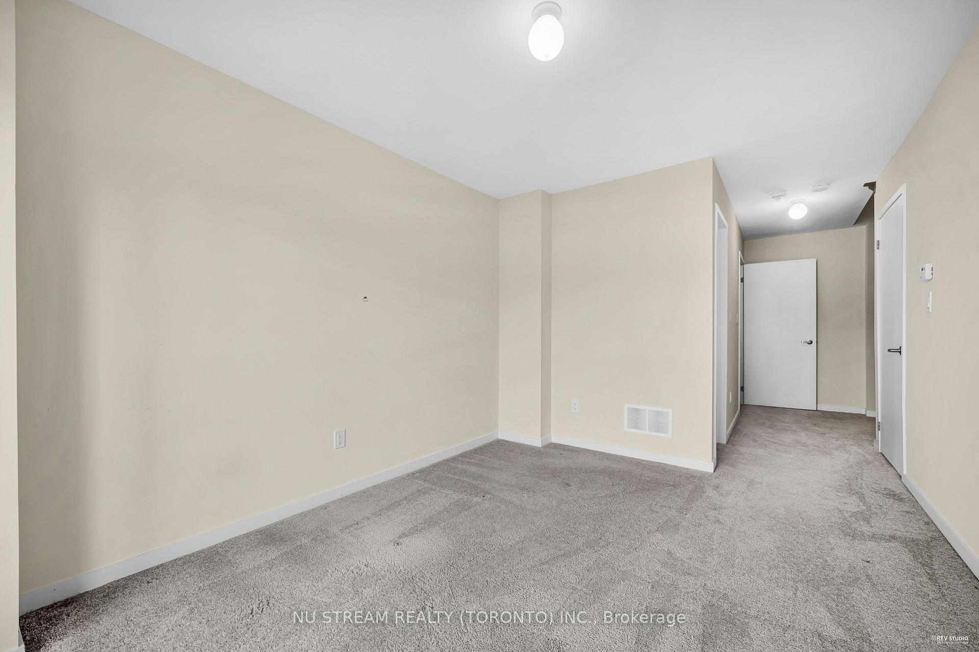 Photo 34 of 4 Pantheon Lane, Markham, Wismer — HOMEH
