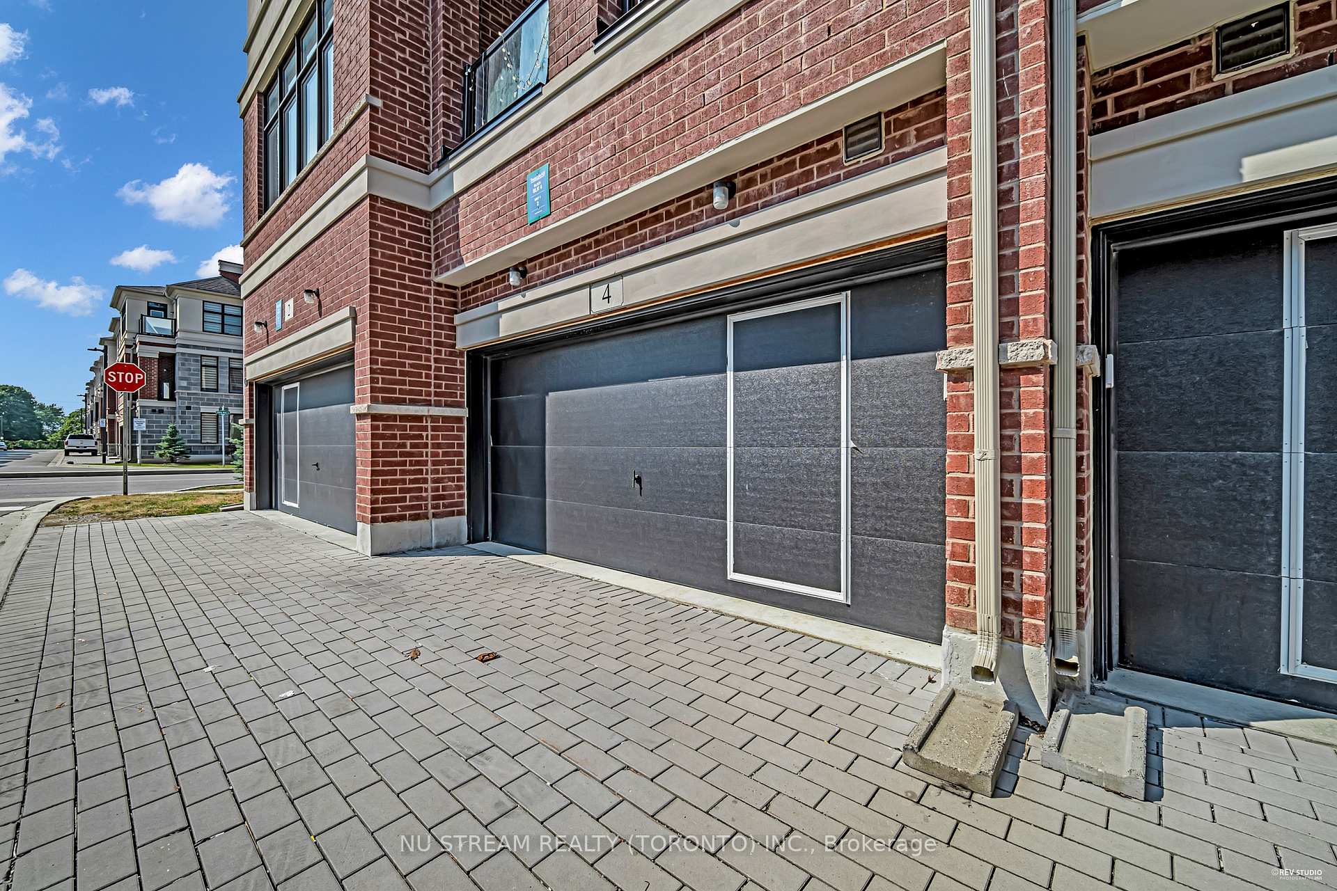 Photo 40 of 4 Pantheon Lane, Markham, Wismer — HOMEH