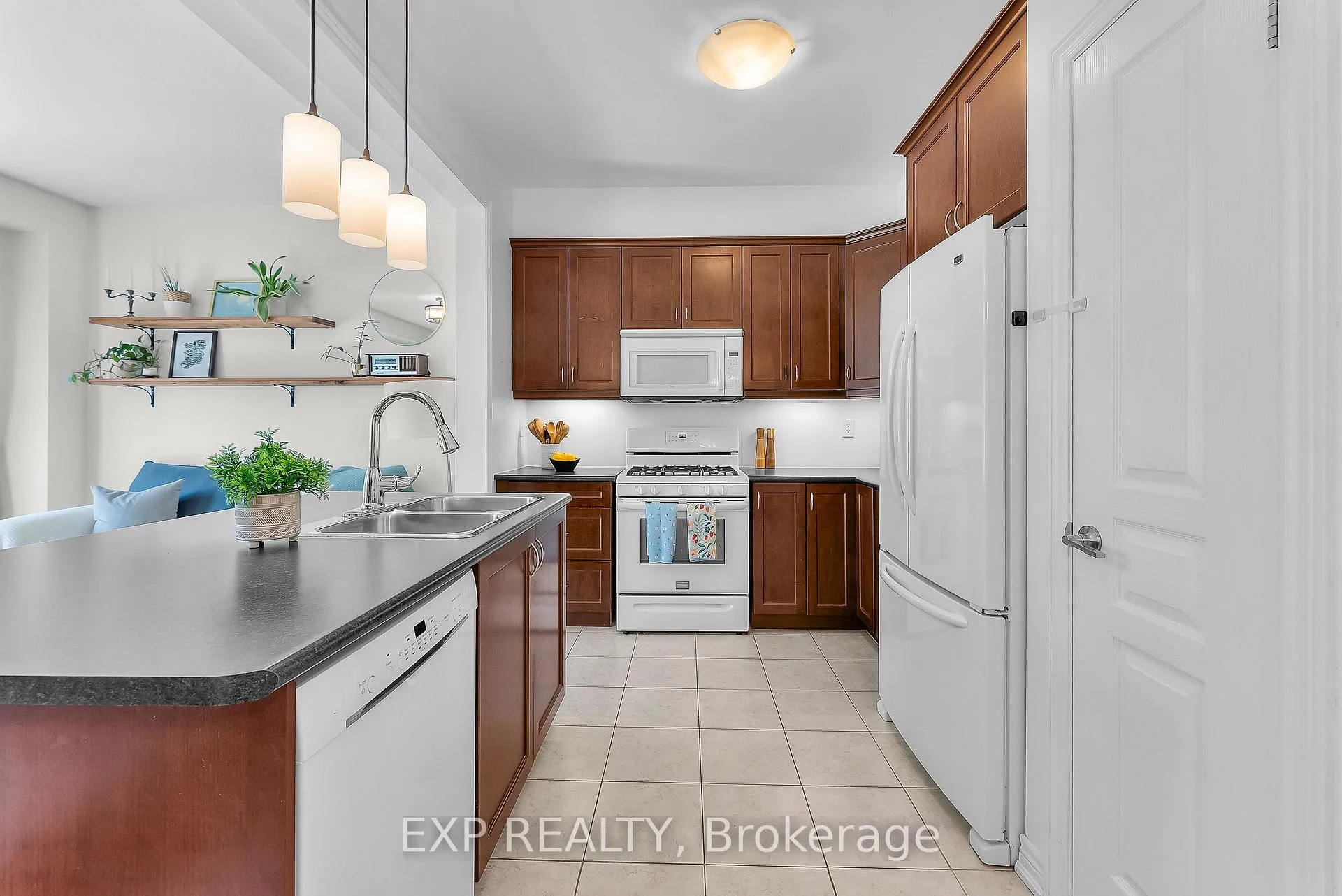 Photo 11 of Unit 43, 541 Winston Road, Grimsby, Grimsby Beach — HOMEH