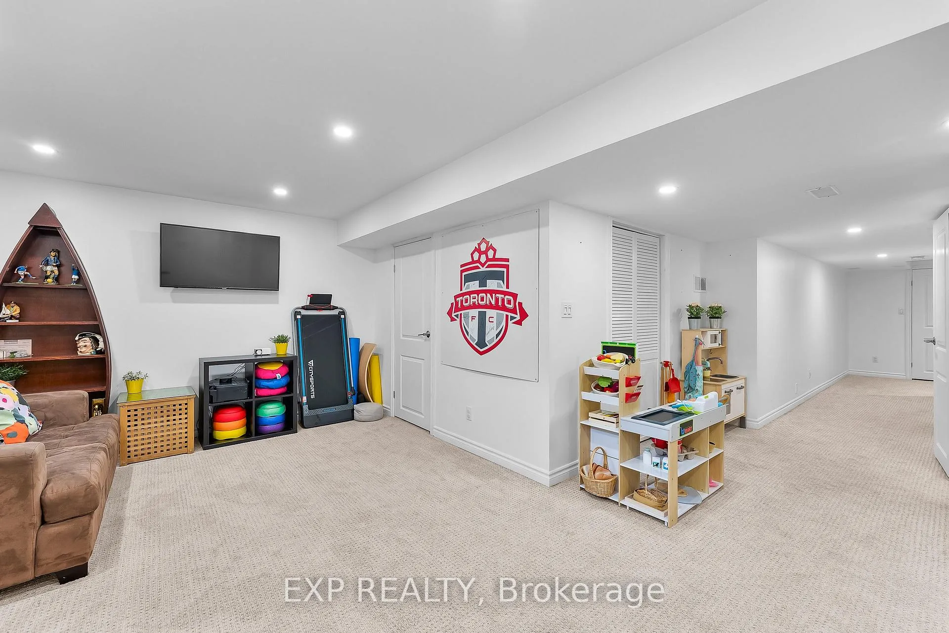 Photo 32 of Unit 43, 541 Winston Road, Grimsby, Grimsby Beach — HOMEH