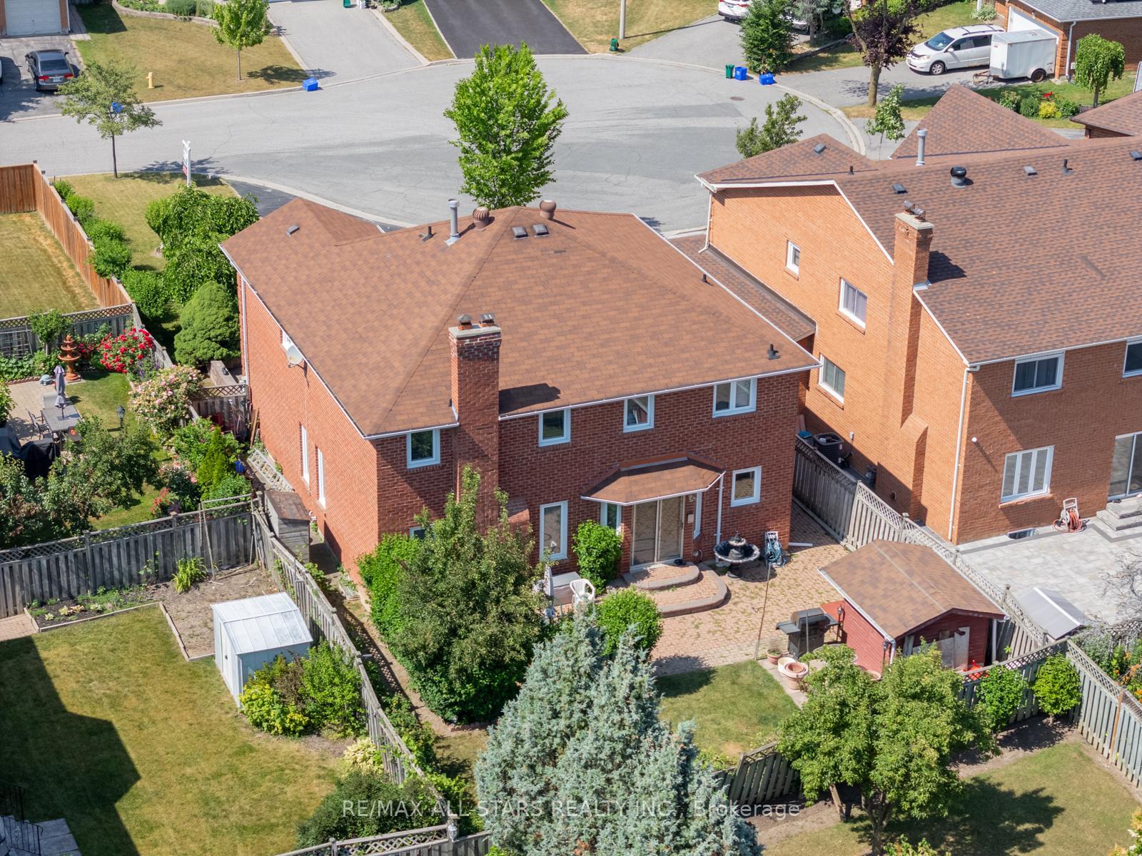 Photo 48 of 5 Janna Court, Markham, Village Green-South Unionville — HOMEH