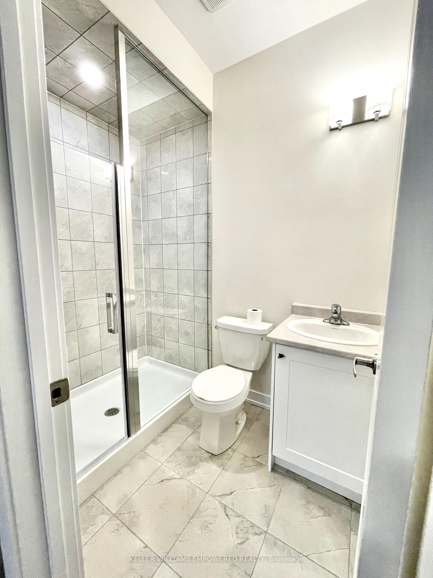 Photo 5 of 112 Stauffer Crescent, Markham, Cornell — HOMEH