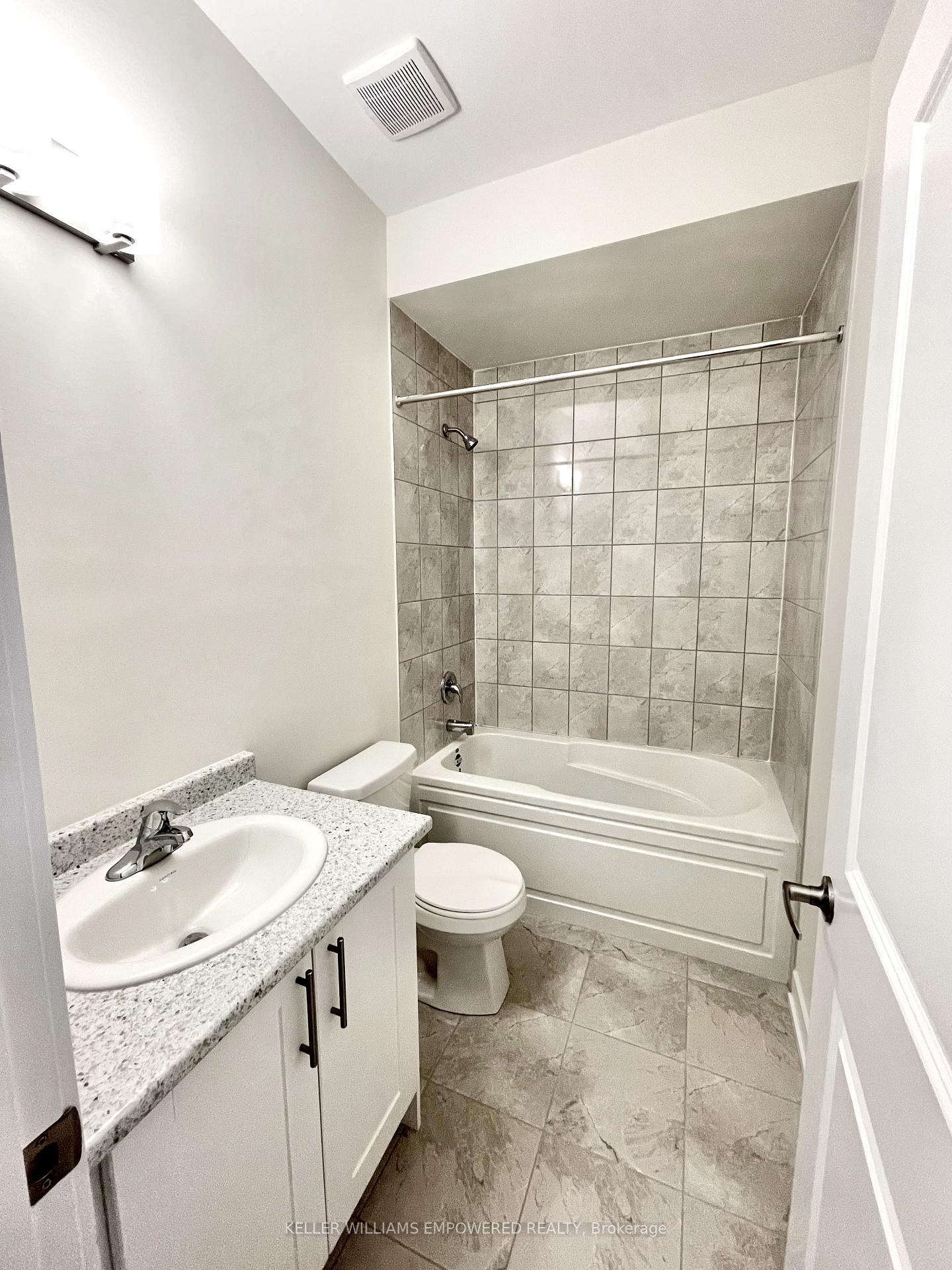 Photo 21 of 112 Stauffer Crescent, Markham, Cornell — HOMEH