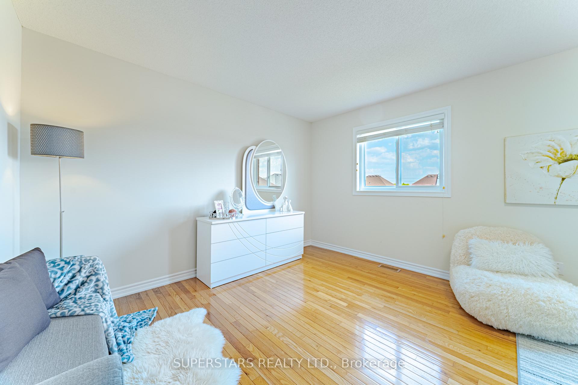 Photo 21 of 51 Ian Baron Avenue, Markham, Village Green-South Unionville — HOMEH