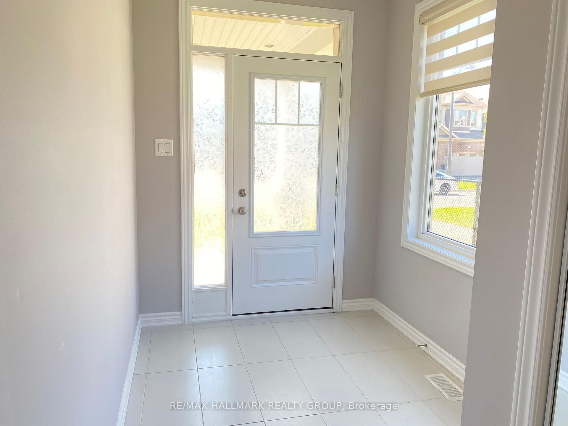 Photo 4 of 119 Reliance Ridge, Ottawa, Kanata - Emerald Meadows/Trailwest — HOMEH