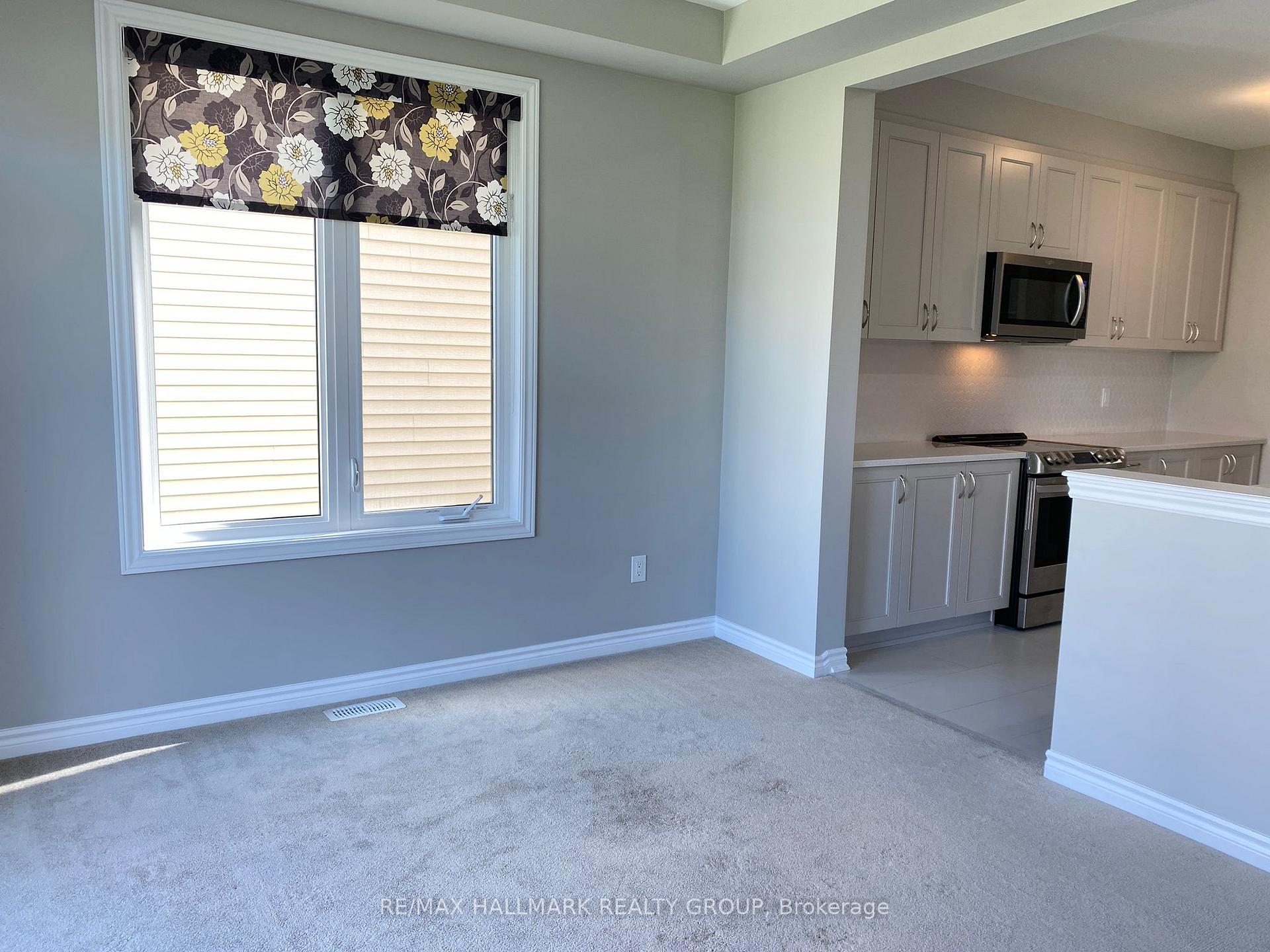 Photo 14 of 119 Reliance Ridge, Ottawa, Kanata - Emerald Meadows/Trailwest — HOMEH