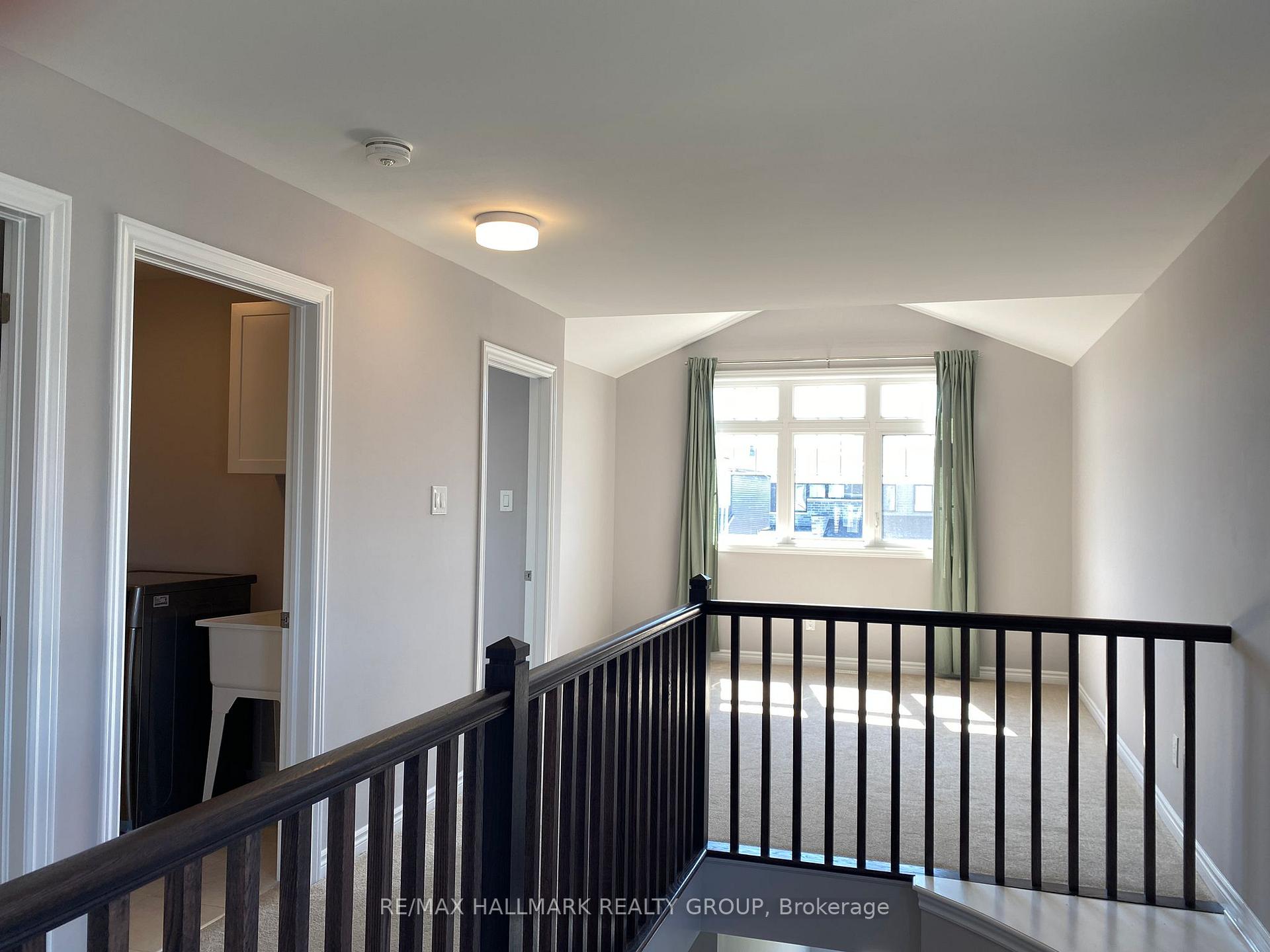 Photo 15 of 119 Reliance Ridge, Ottawa, Kanata - Emerald Meadows/Trailwest — HOMEH