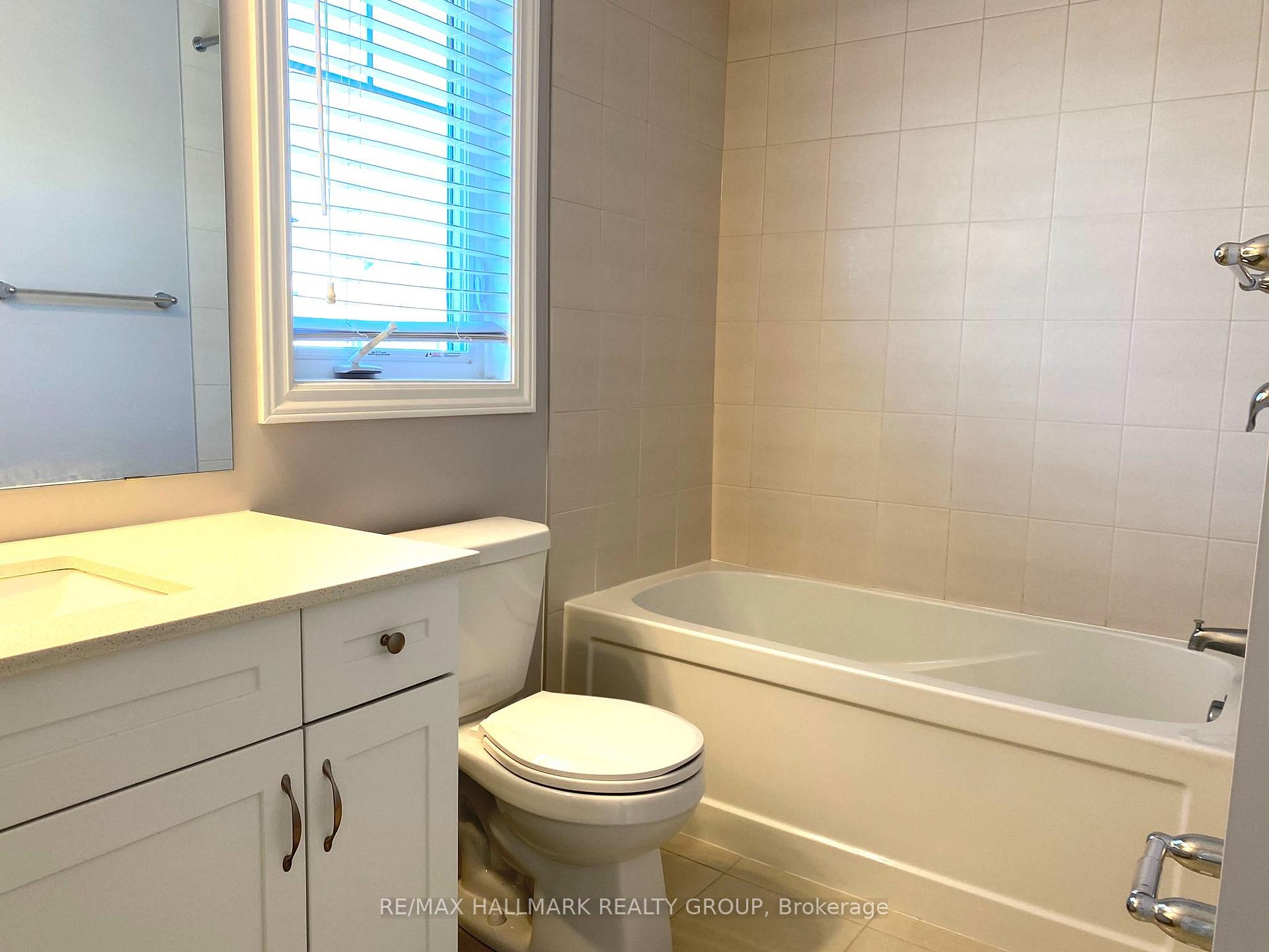 Photo 21 of 119 Reliance Ridge, Ottawa, Kanata - Emerald Meadows/Trailwest — HOMEH