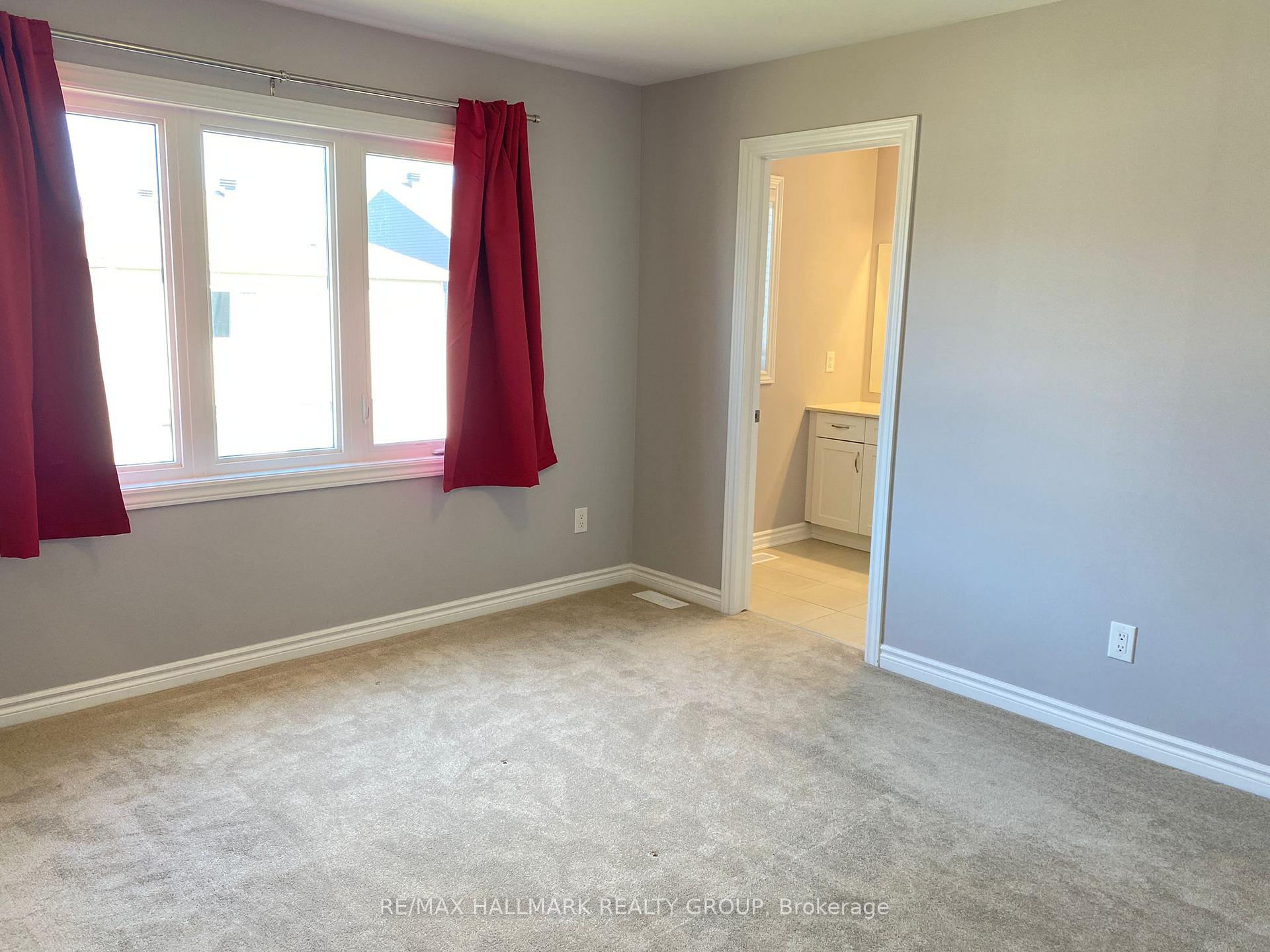 Photo 23 of 119 Reliance Ridge, Ottawa, Kanata - Emerald Meadows/Trailwest — HOMEH