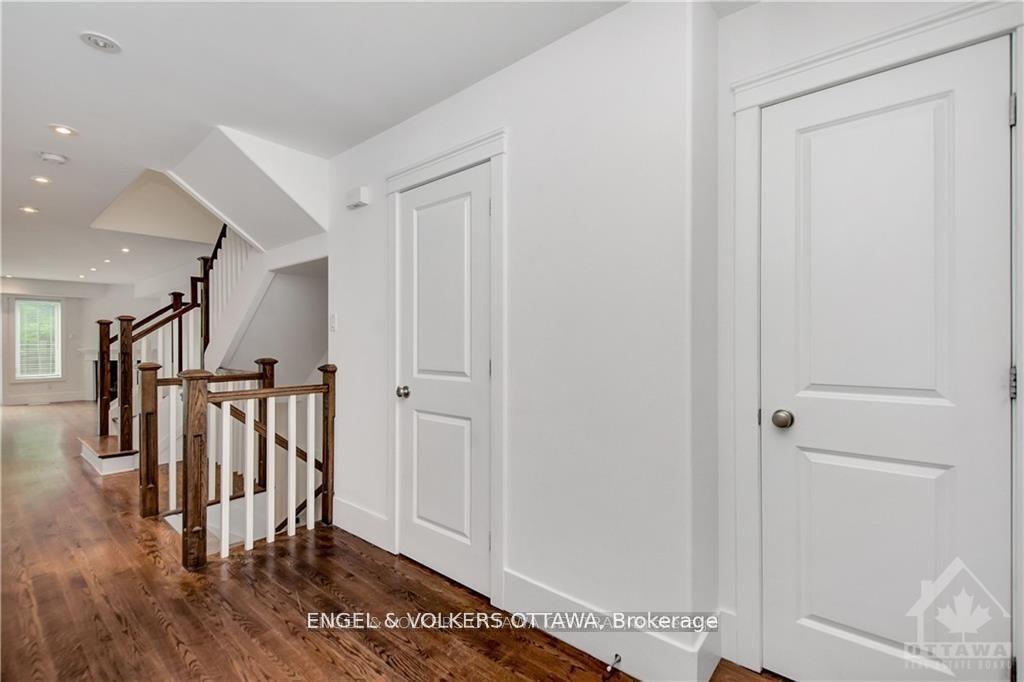 Photo 3 of 136 Montauk, Ottawa, Carleton Heights — HOMEH