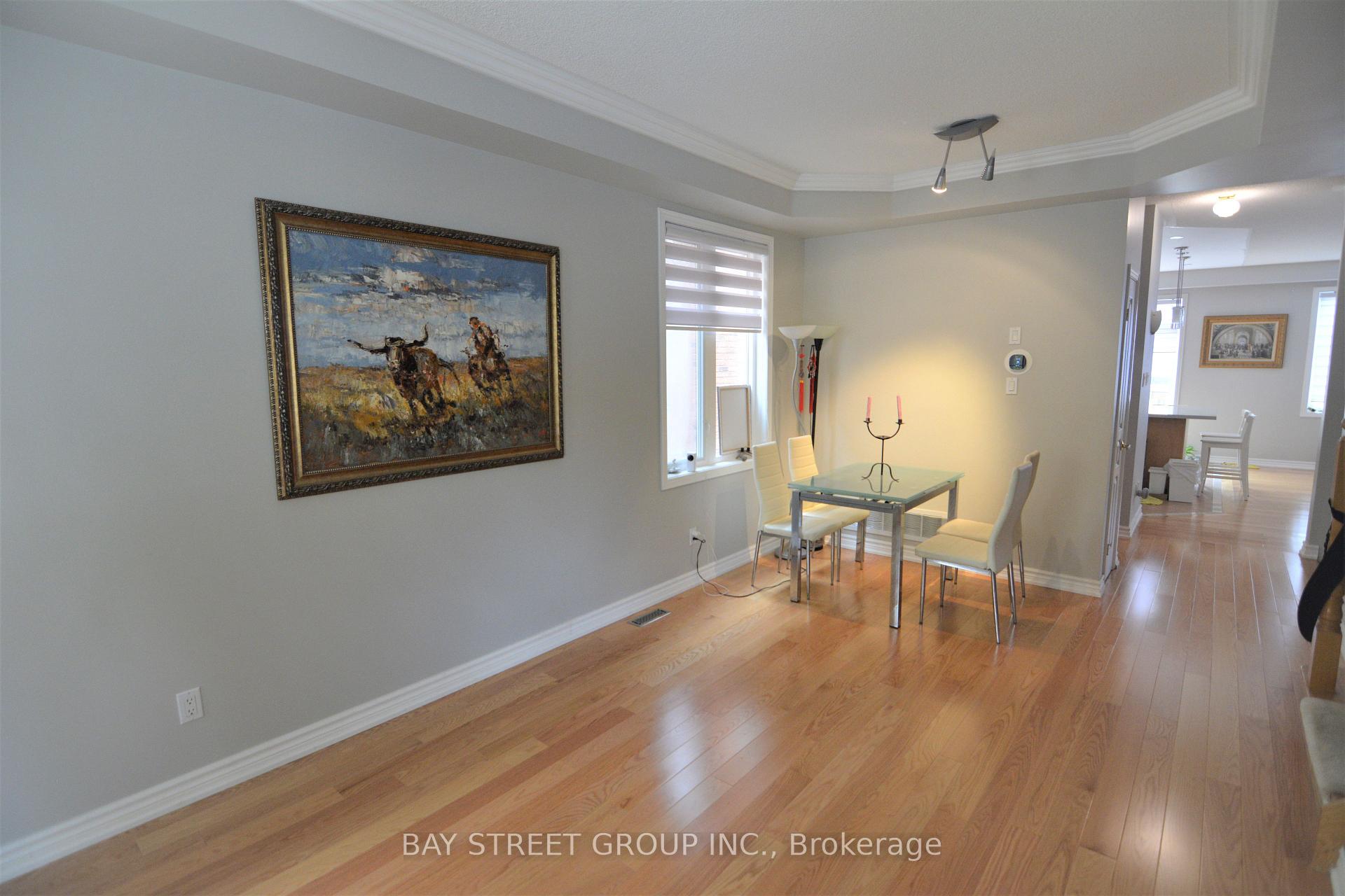 Photo 2 of 111 Southbrook Crescent, Markham, Cachet — HOMEH