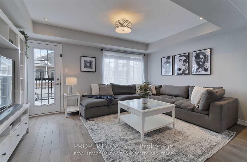 Photo 11 of 1244 Rose Way N, Milton, Cobban — HOMEH