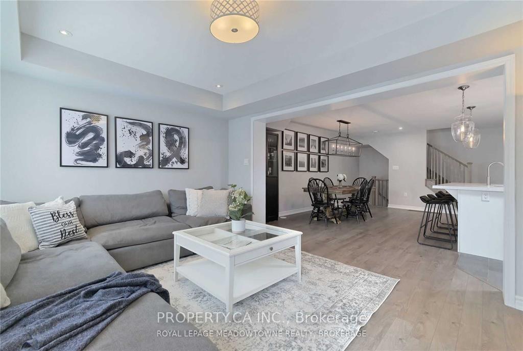 Photo 13 of 1244 Rose Way N, Milton, Cobban — HOMEH