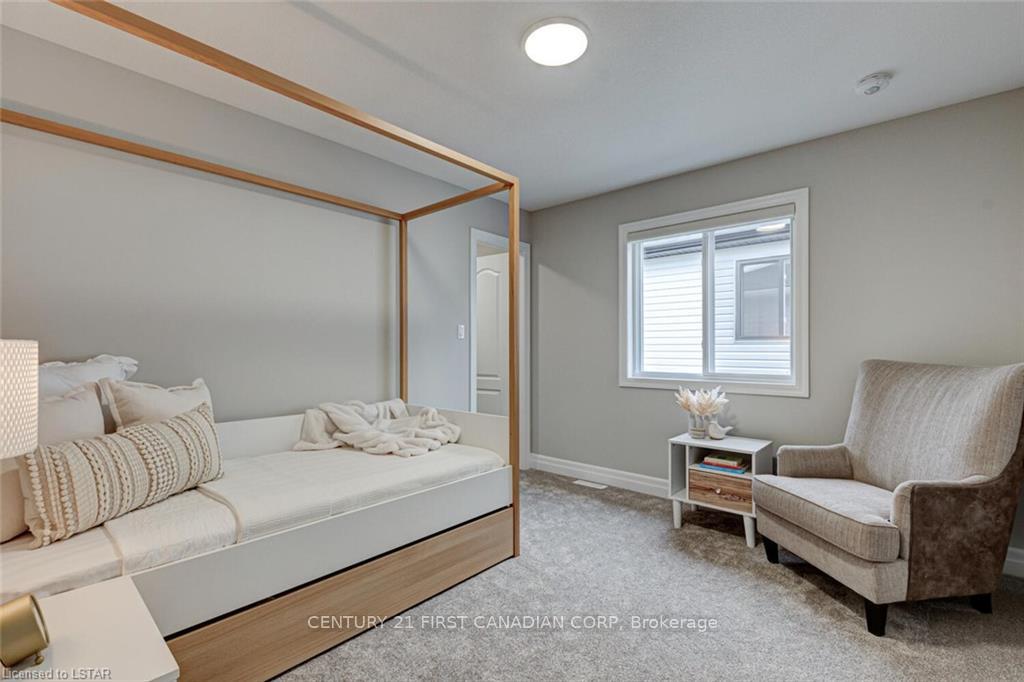 Photo 27 of 124 Basil Crescent, Middlesex Centre, Ilderton — HOMEH