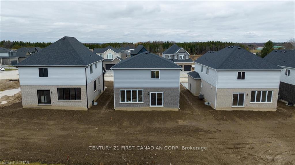 Photo 33 of 124 Basil Crescent, Middlesex Centre, Ilderton — HOMEH