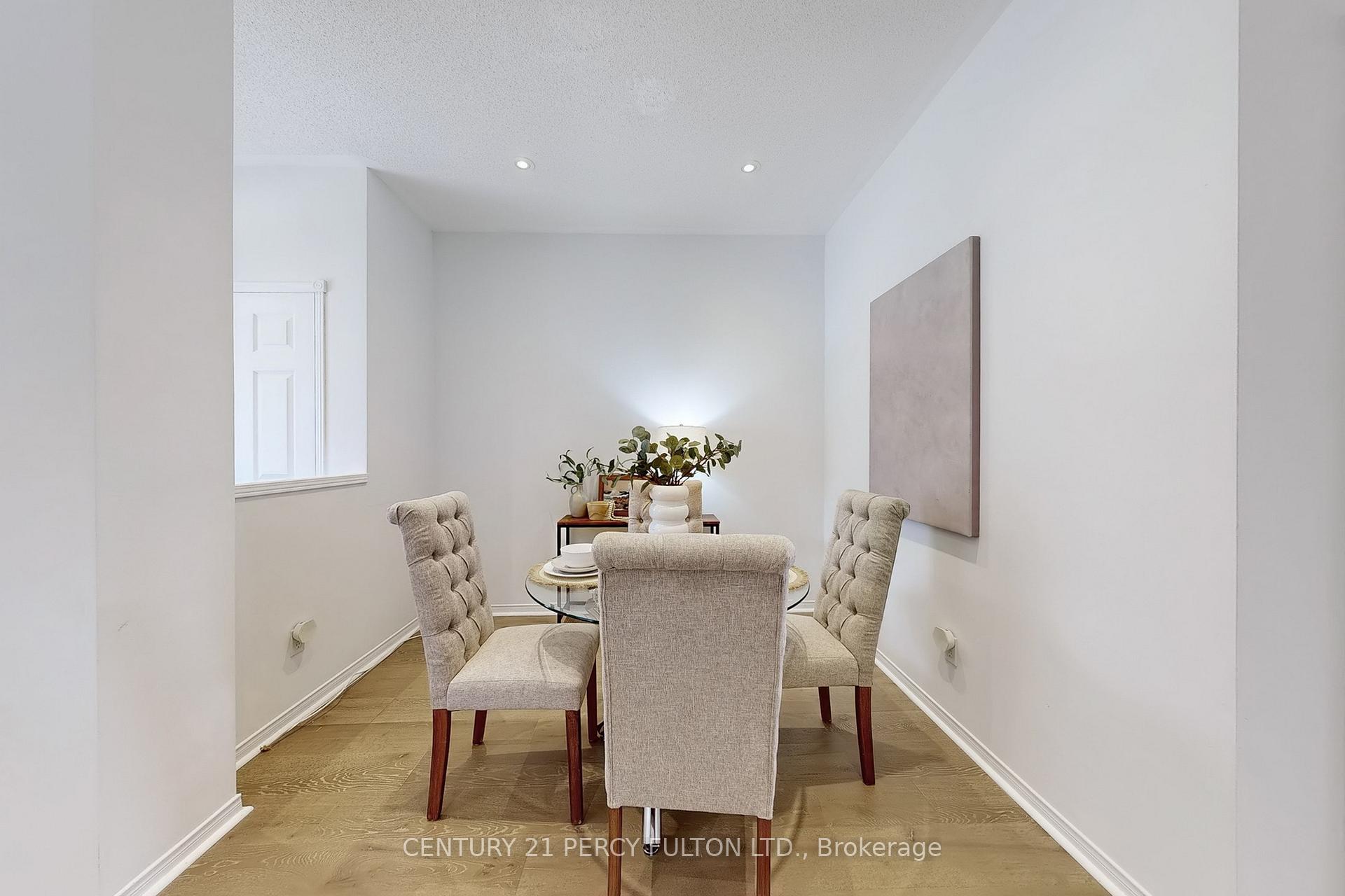 Photo 7 of 43 Dancers Drive, Markham, Angus Glen — HOMEH