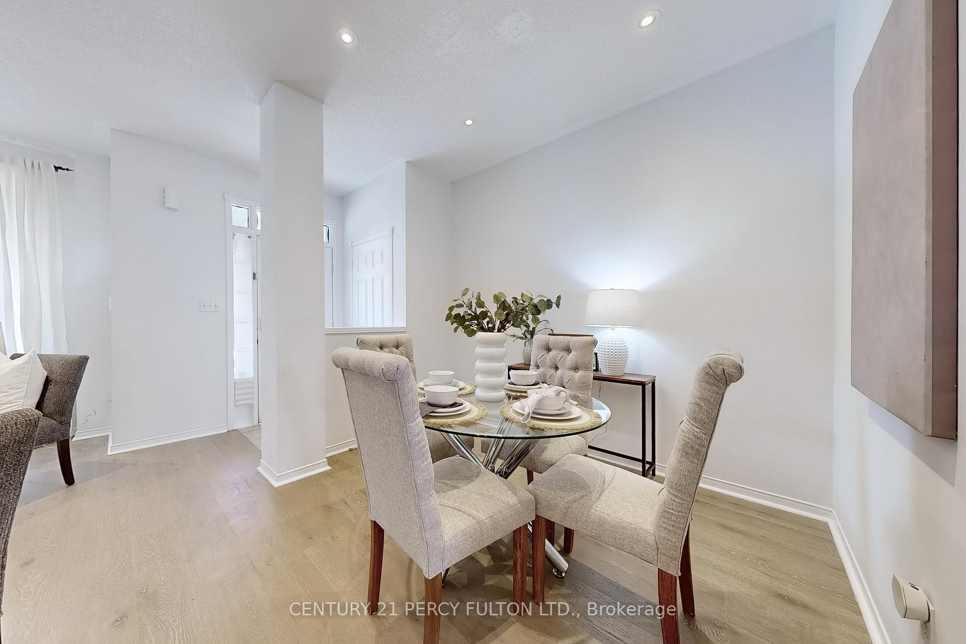 Photo 8 of 43 Dancers Drive, Markham, Angus Glen — HOMEH