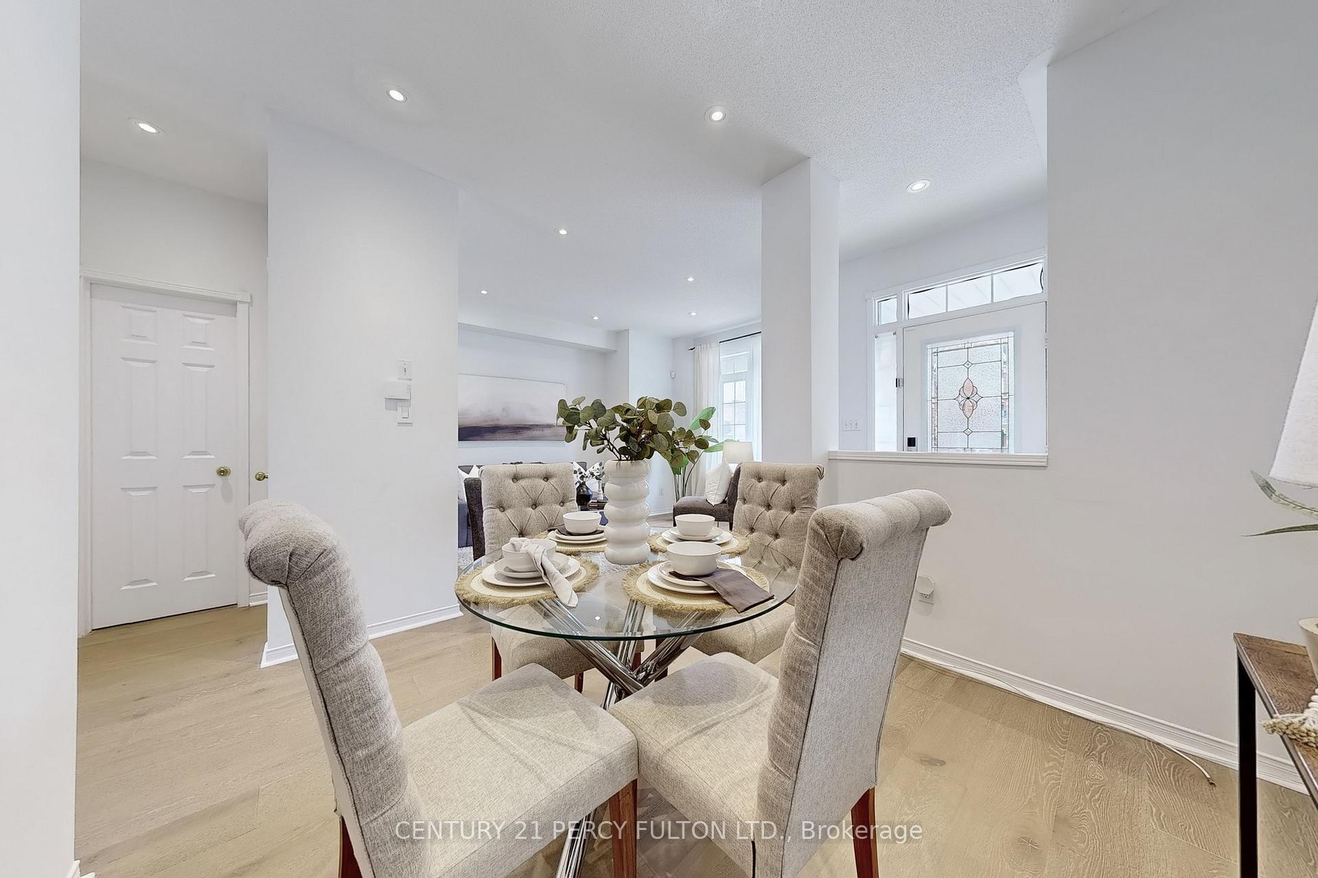 Photo 9 of 43 Dancers Drive, Markham, Angus Glen — HOMEH