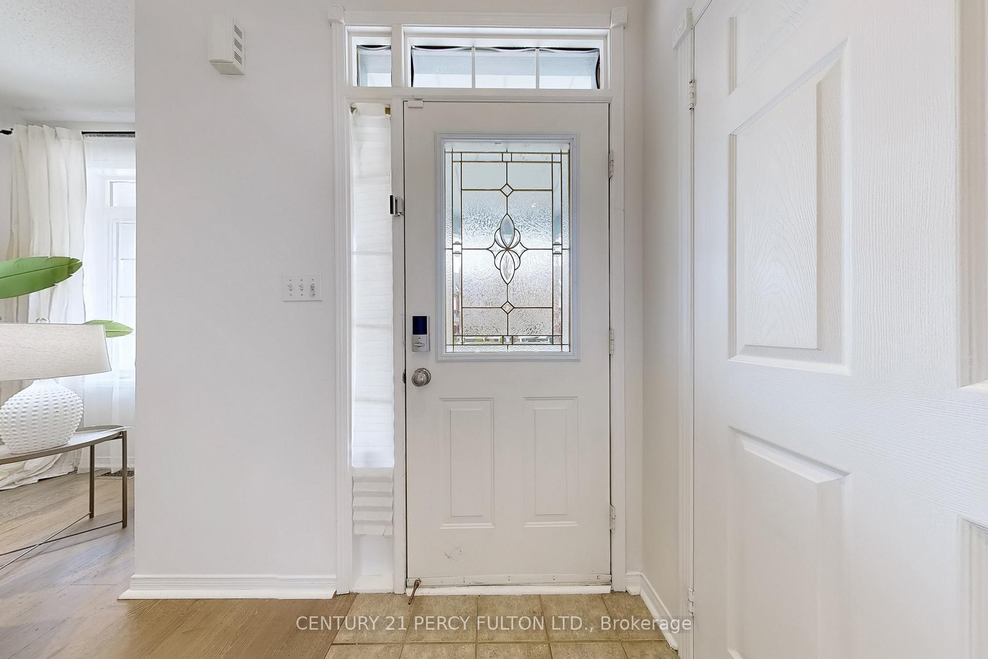 Photo 20 of 43 Dancers Drive, Markham, Angus Glen — HOMEH